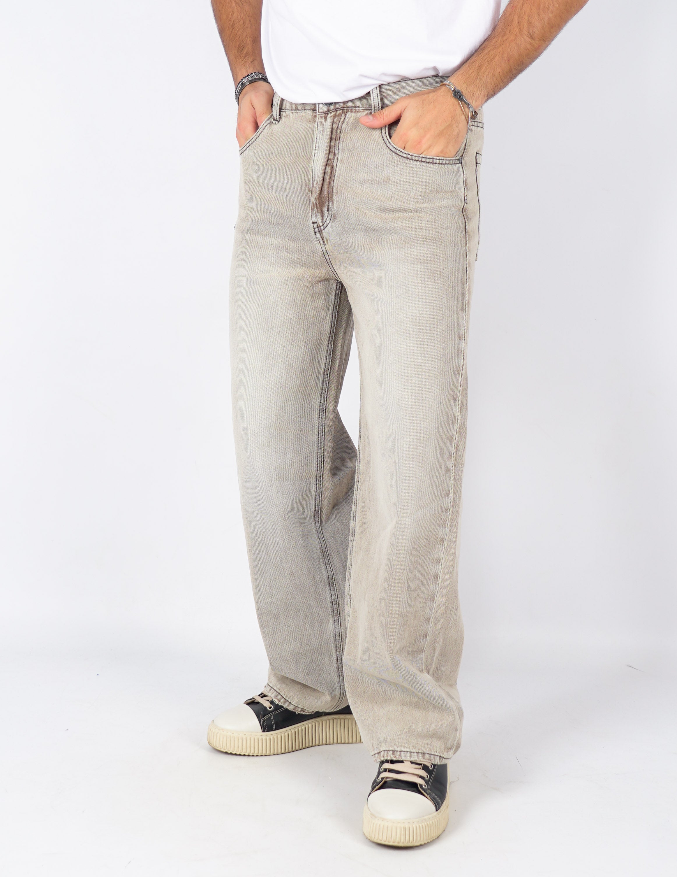 Jeans baggy lavaggio marrone
