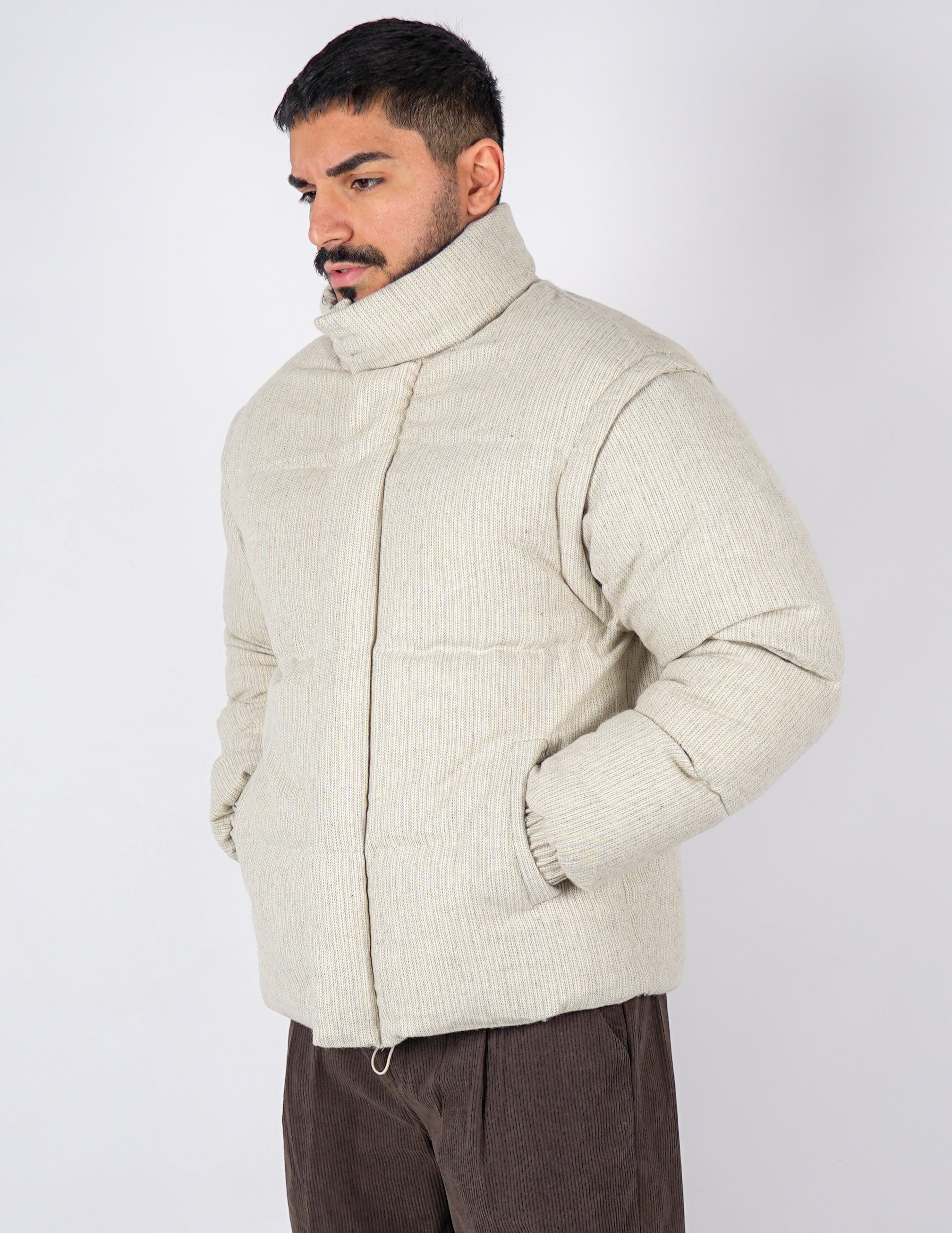 Giubbino imbottito con collo