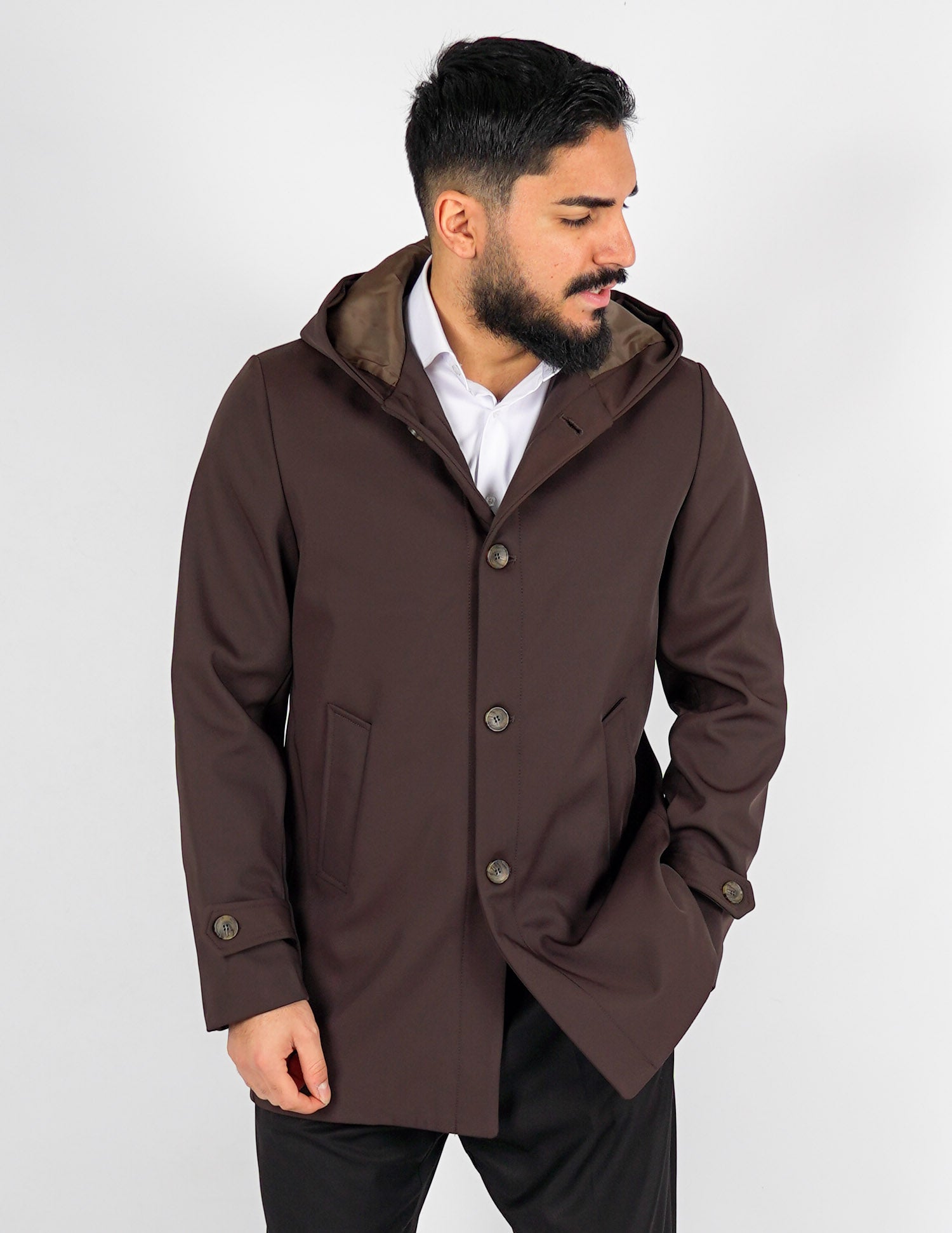 Trench uomo imbottito con cappuccio