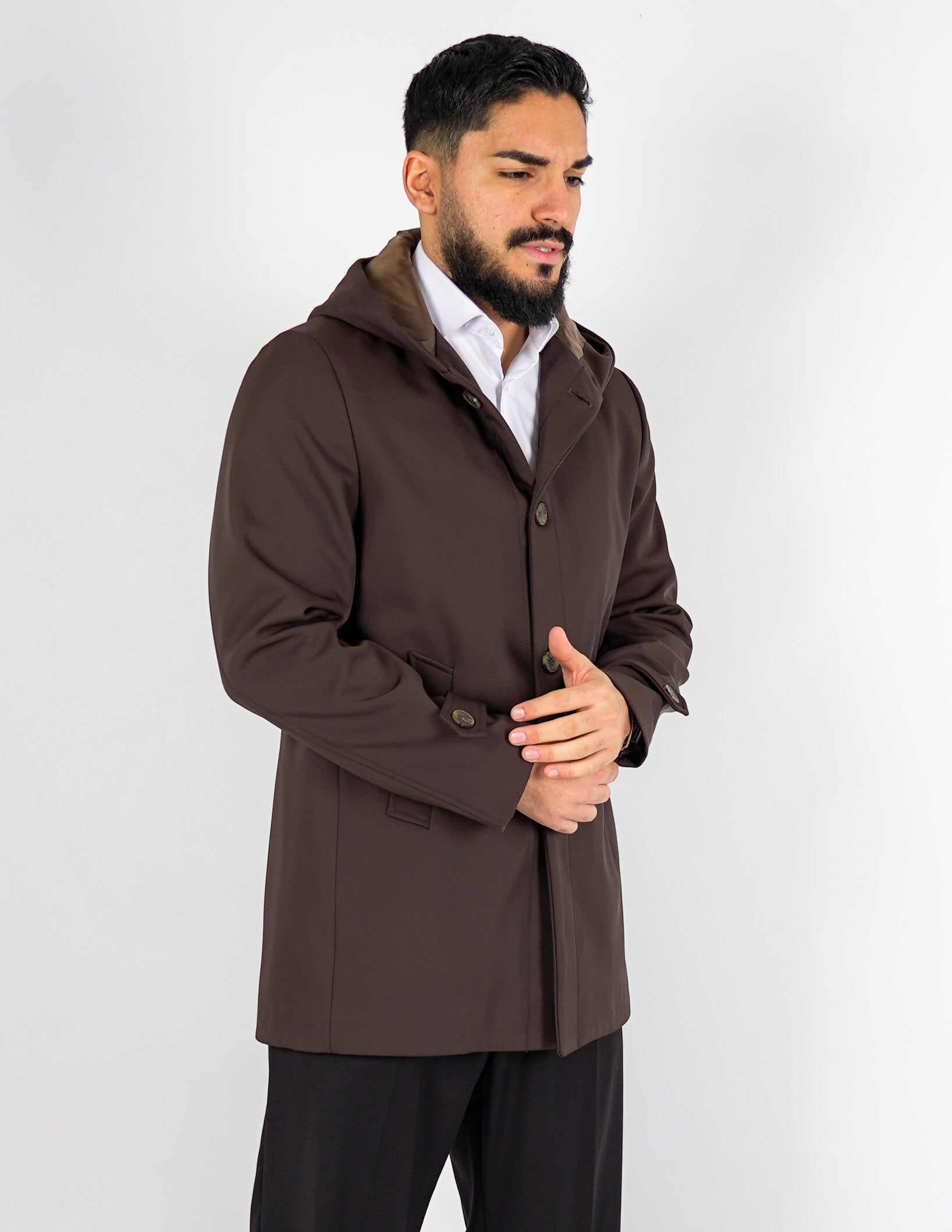 Trench uomo imbottito con cappuccio