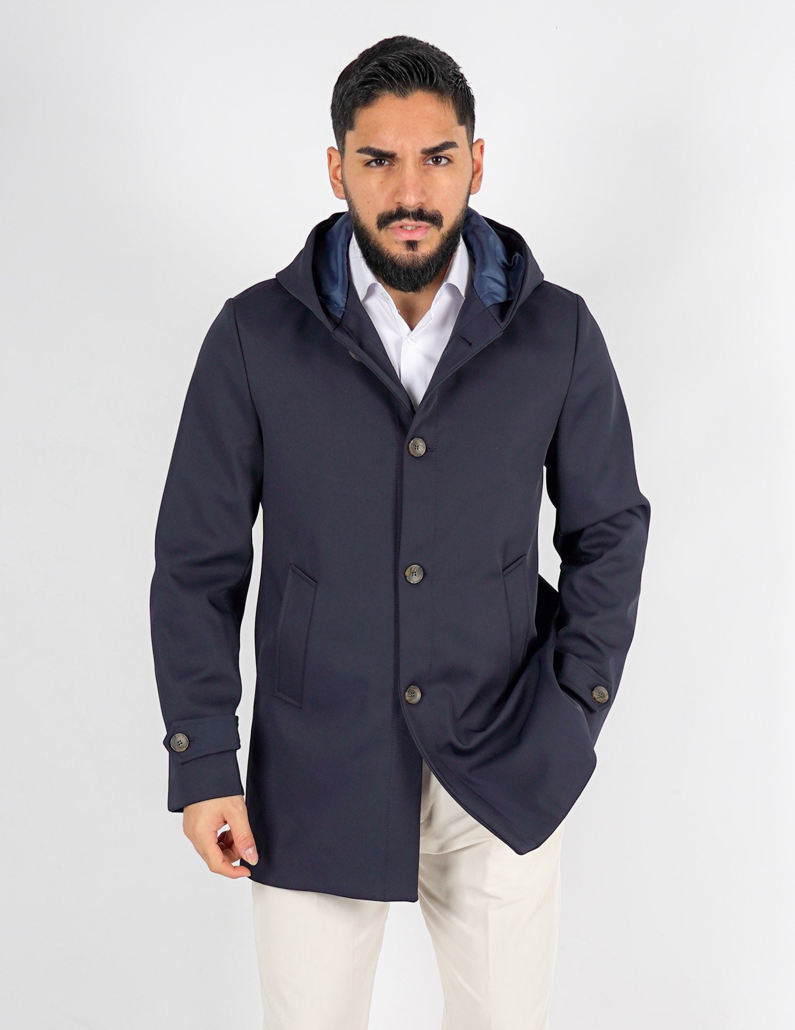 Trench uomo imbottito con cappuccio