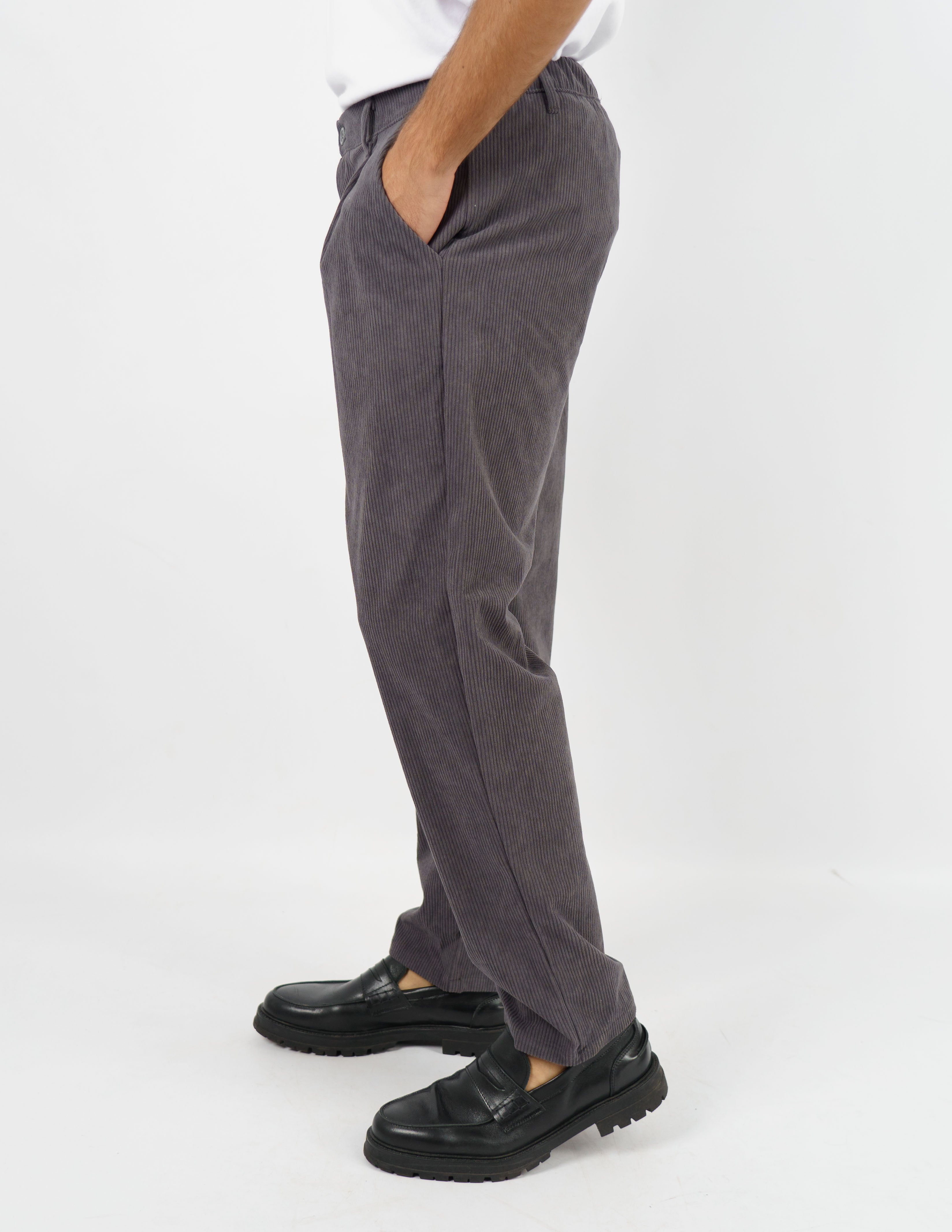 Pantalone in velluto con pence regular