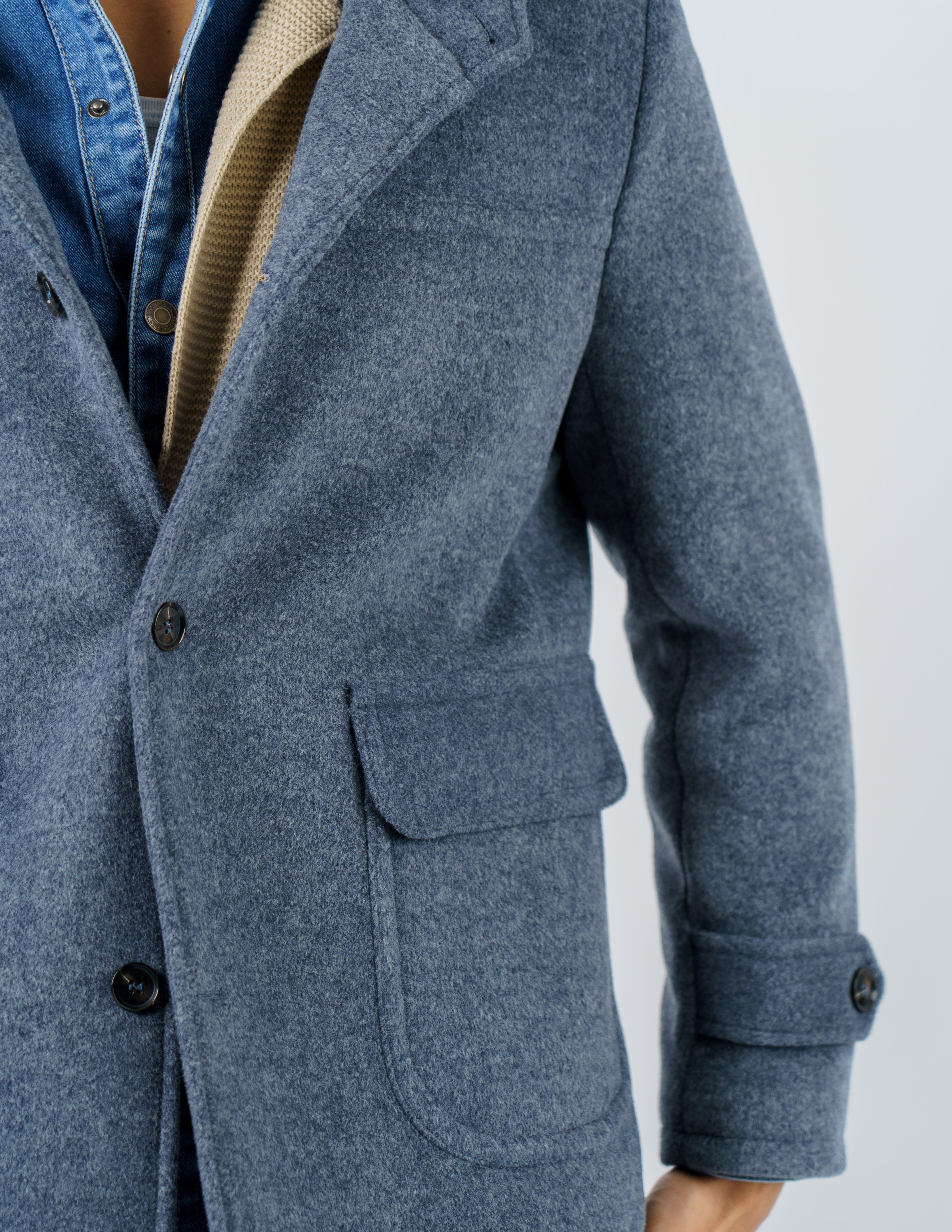 Cappotto uomo con cappuccio