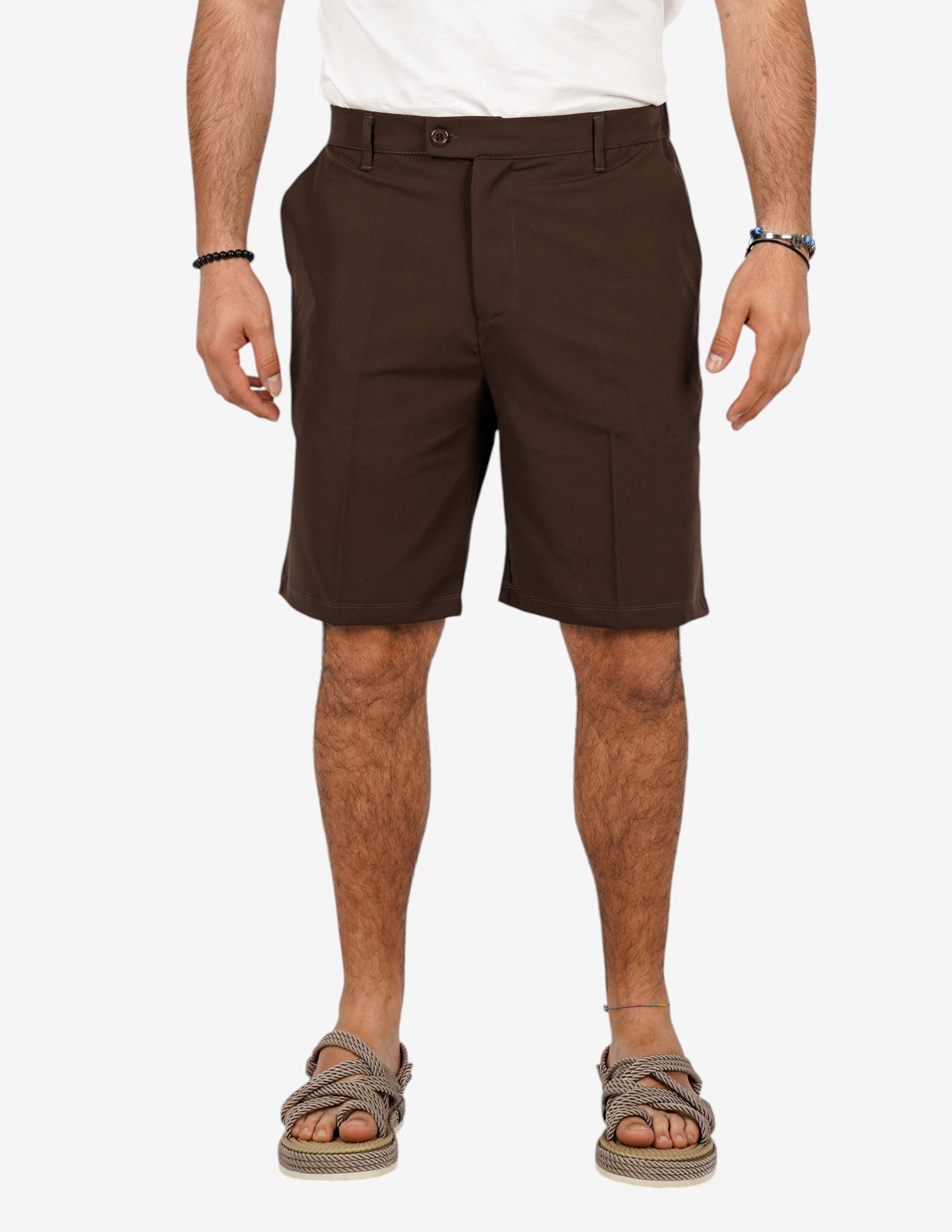 Bermuda con abbottonatura allungata