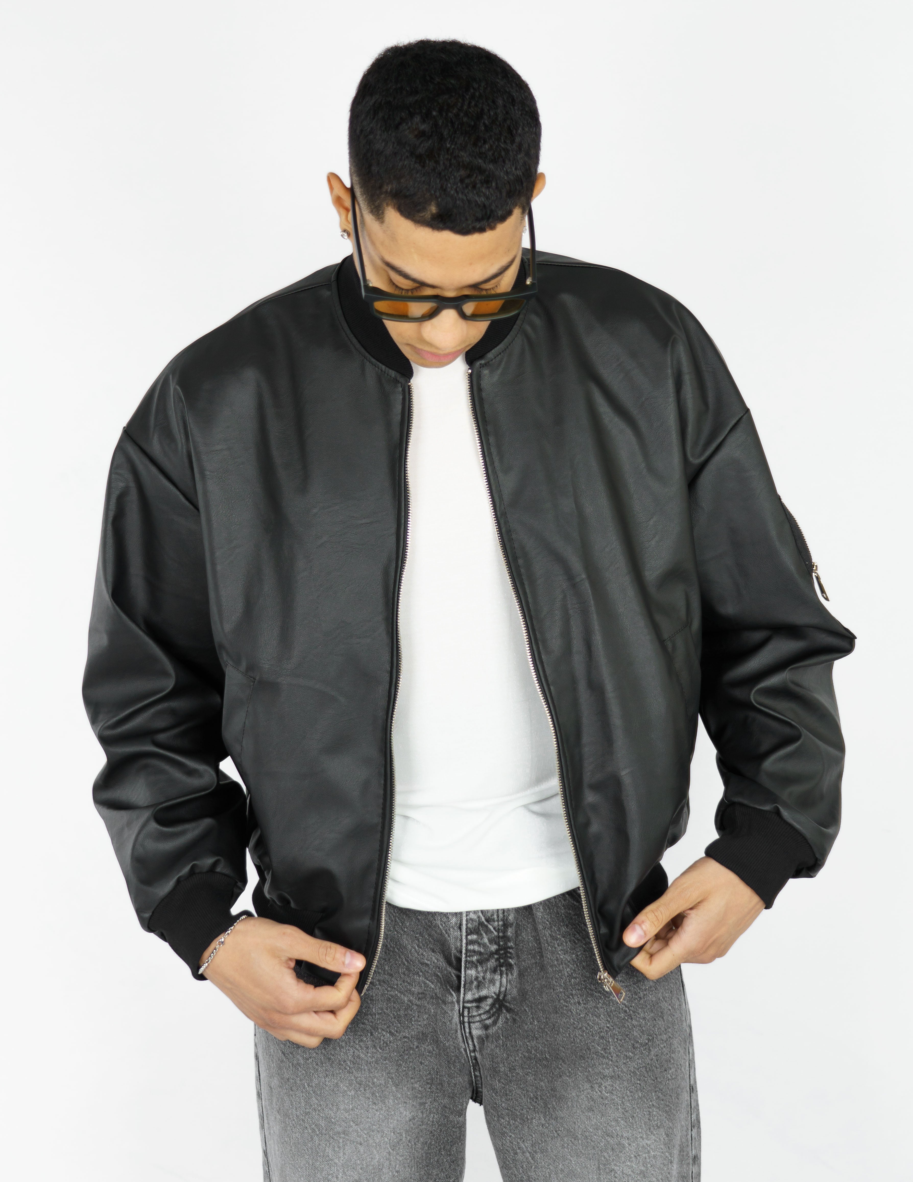 Giubbino Boxy Fit in ecopelle