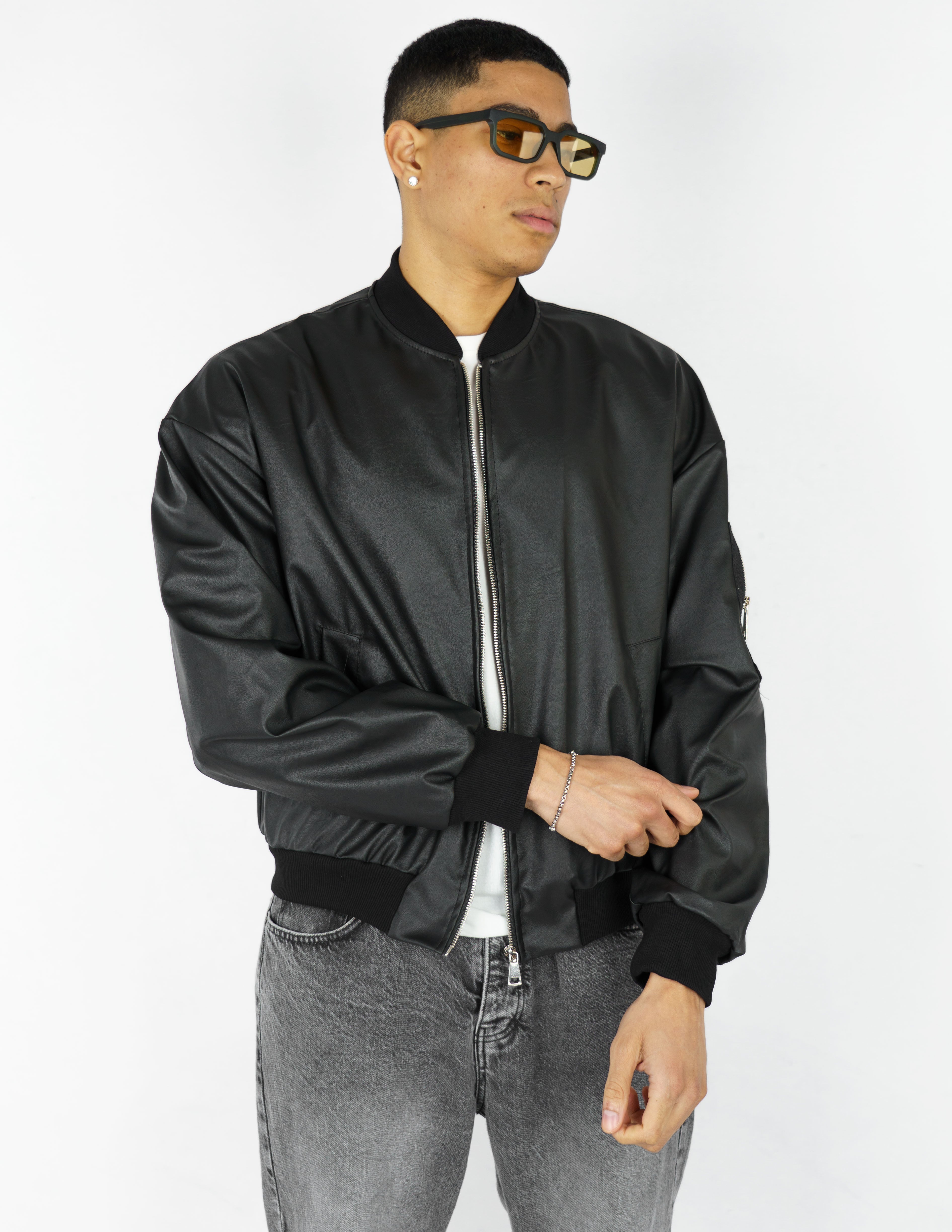 Giubbino Boxy Fit in ecopelle