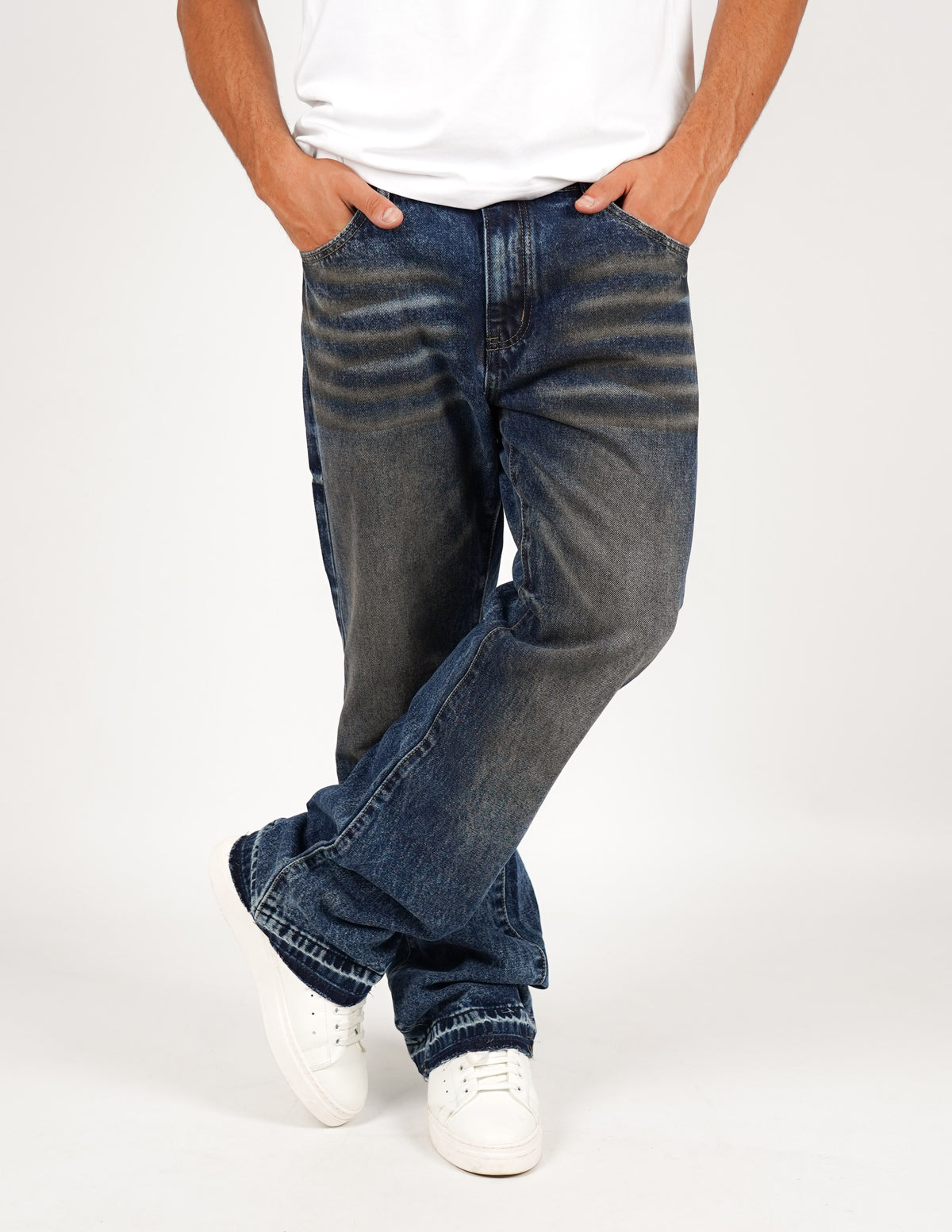JEANS FLARE CINQUE TASCHE