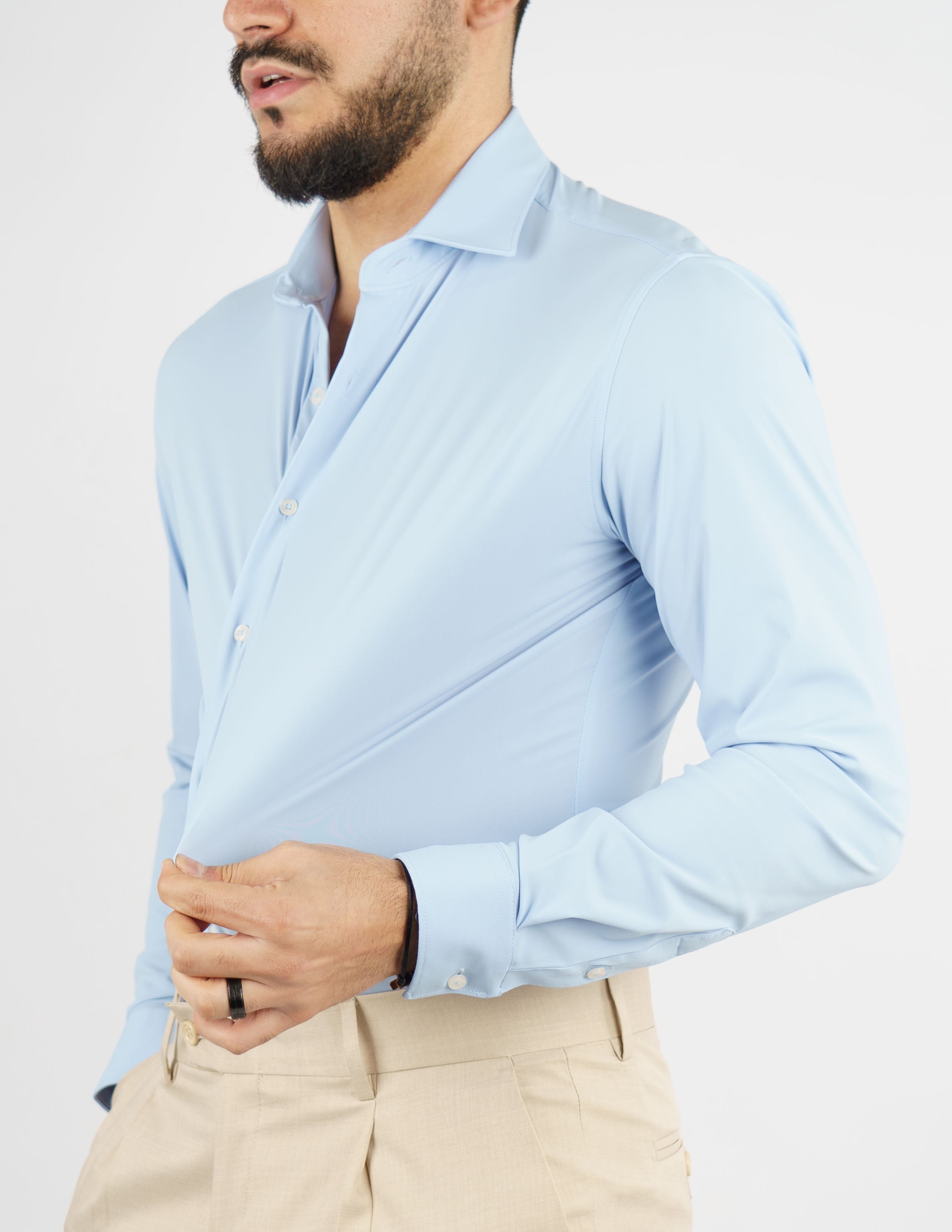 CAMICIA UOMO EXTRA LIGHT TESSUTO NO STIRO