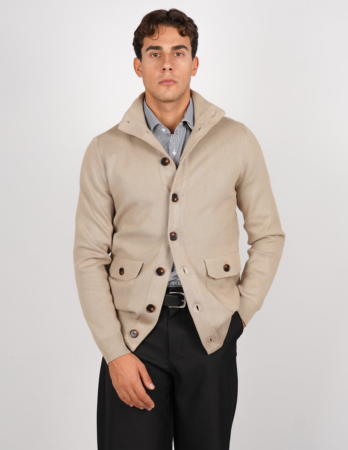 CARDIGAN CON BOTTONI MANICA LUNGA