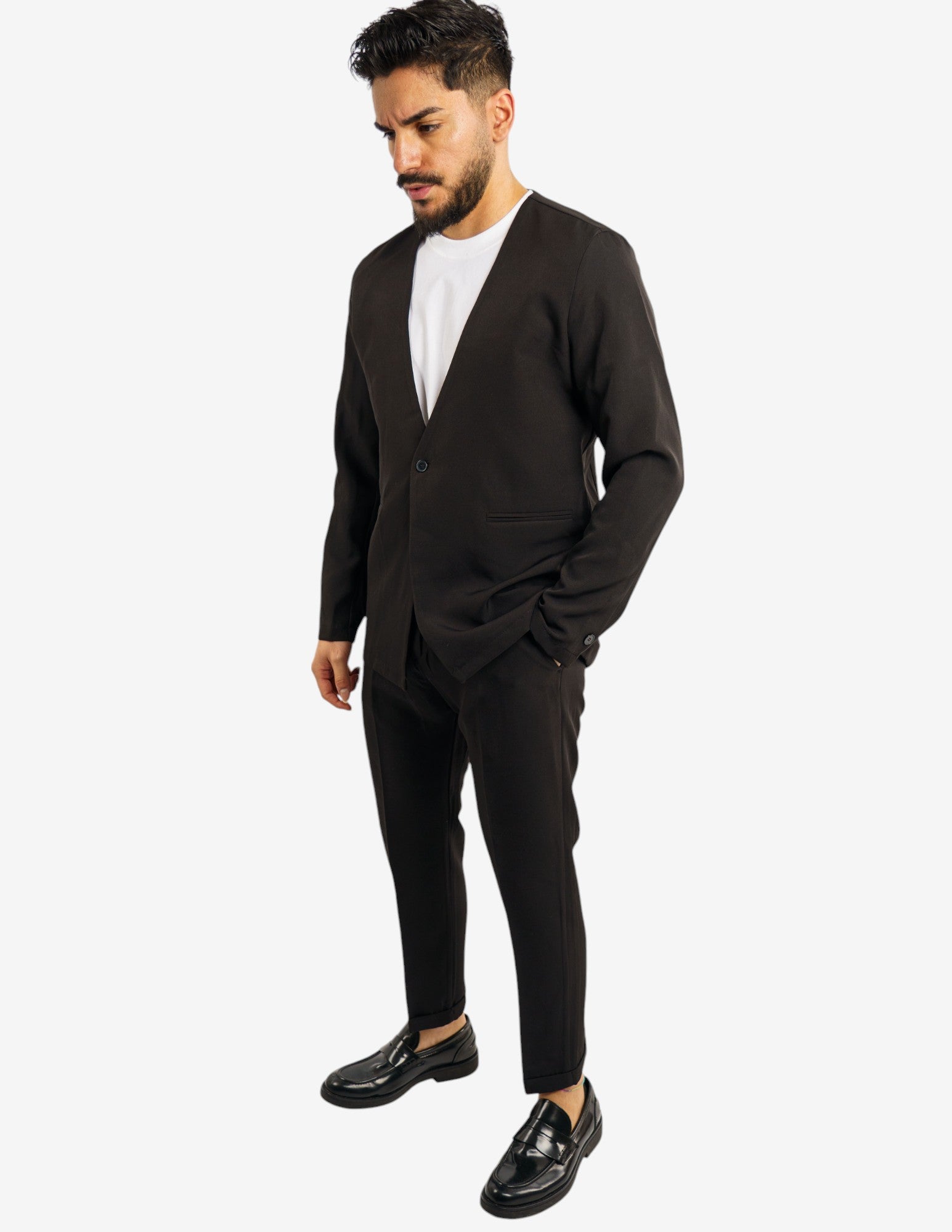 abito monopetto casual