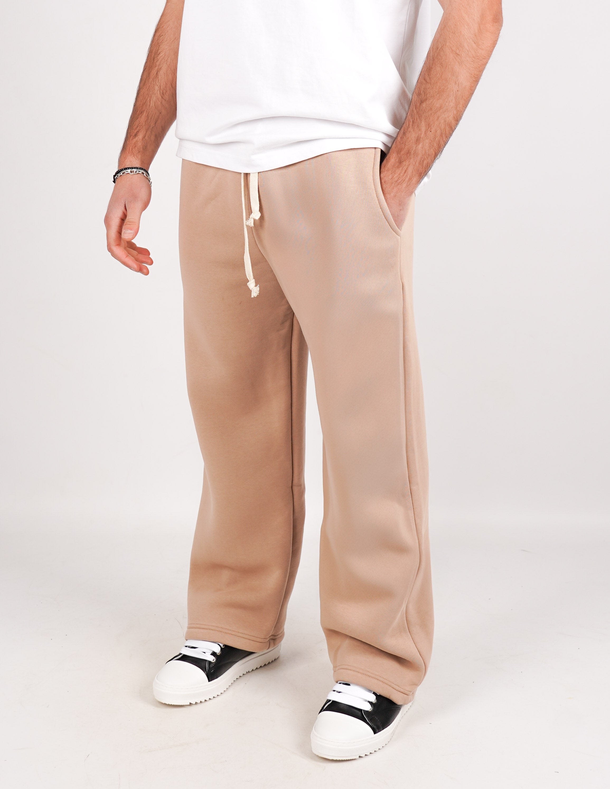 pantalone in tuta fondo largo