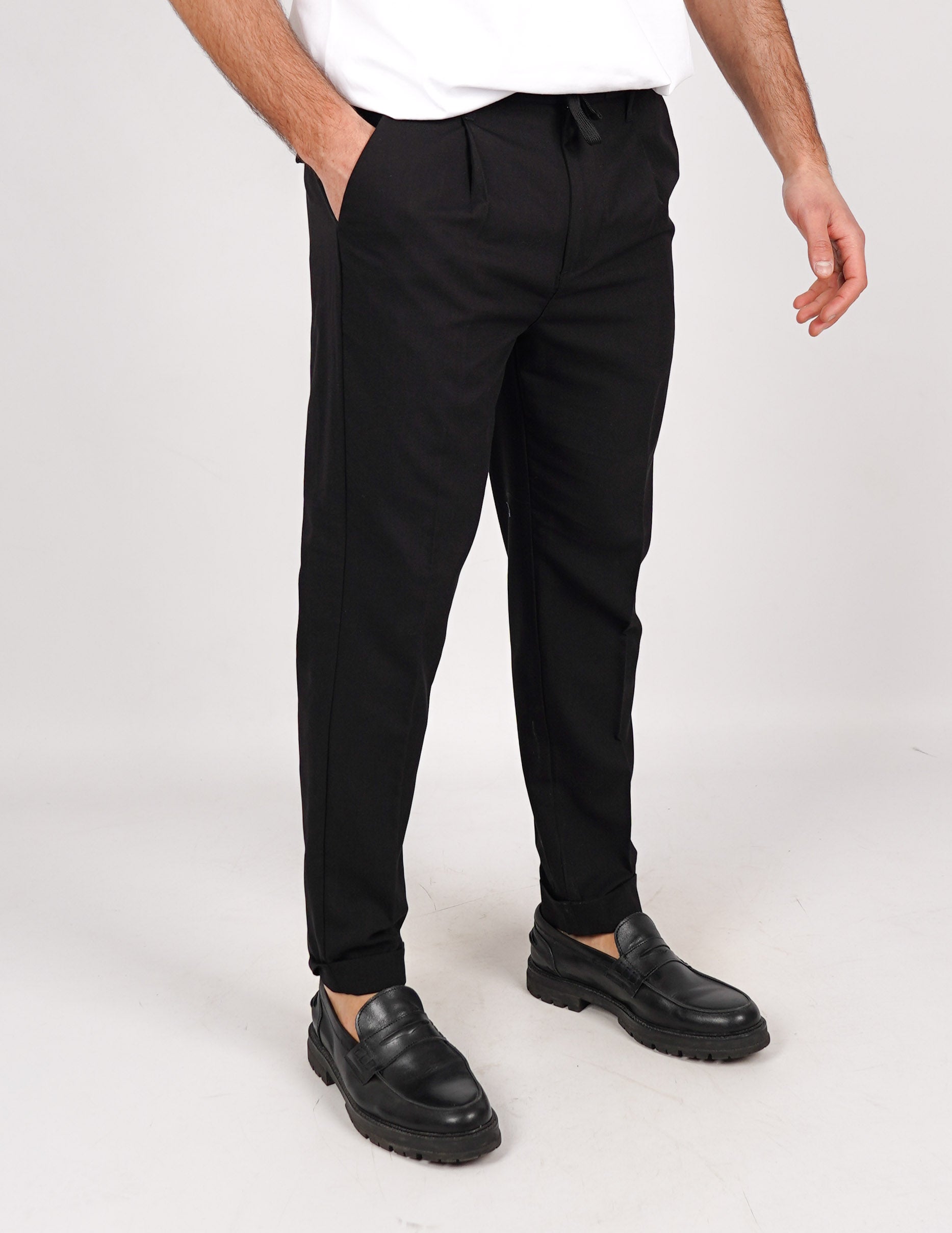 PANTALONE SLIM FIT TINTA UNITA