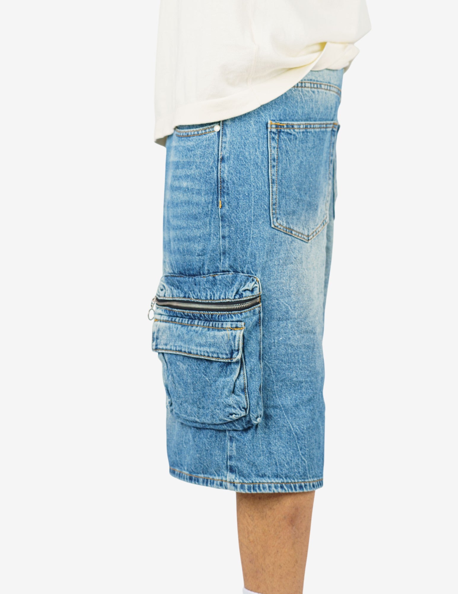 bermuda in denim cargo  baggy fit