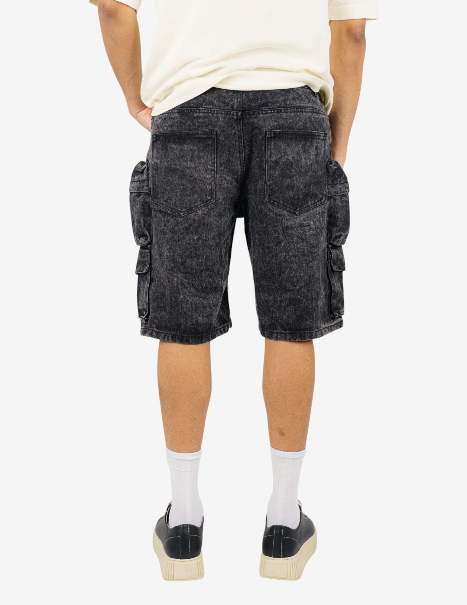 bermuda in denim cargo