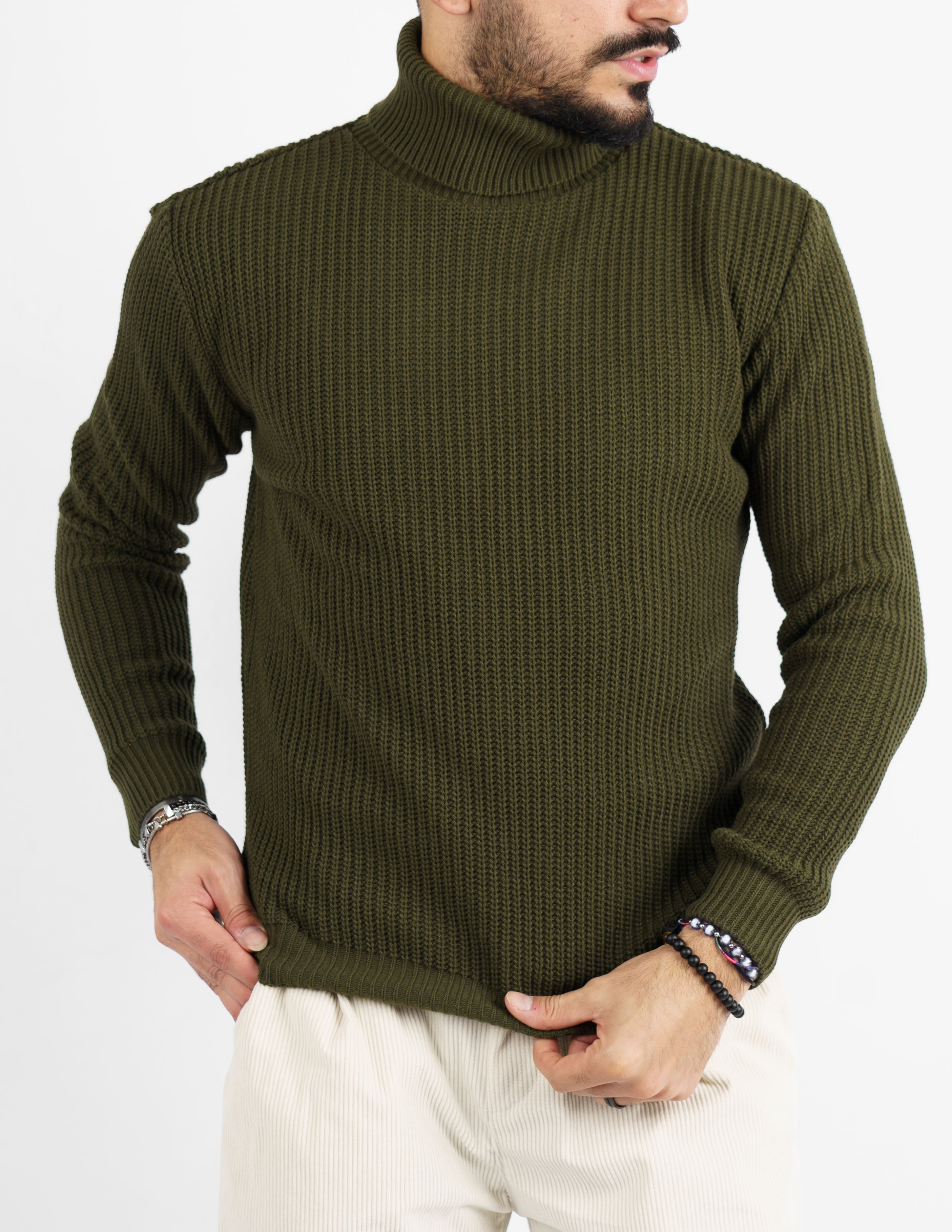 maglione dolcevita in misto lana pesante