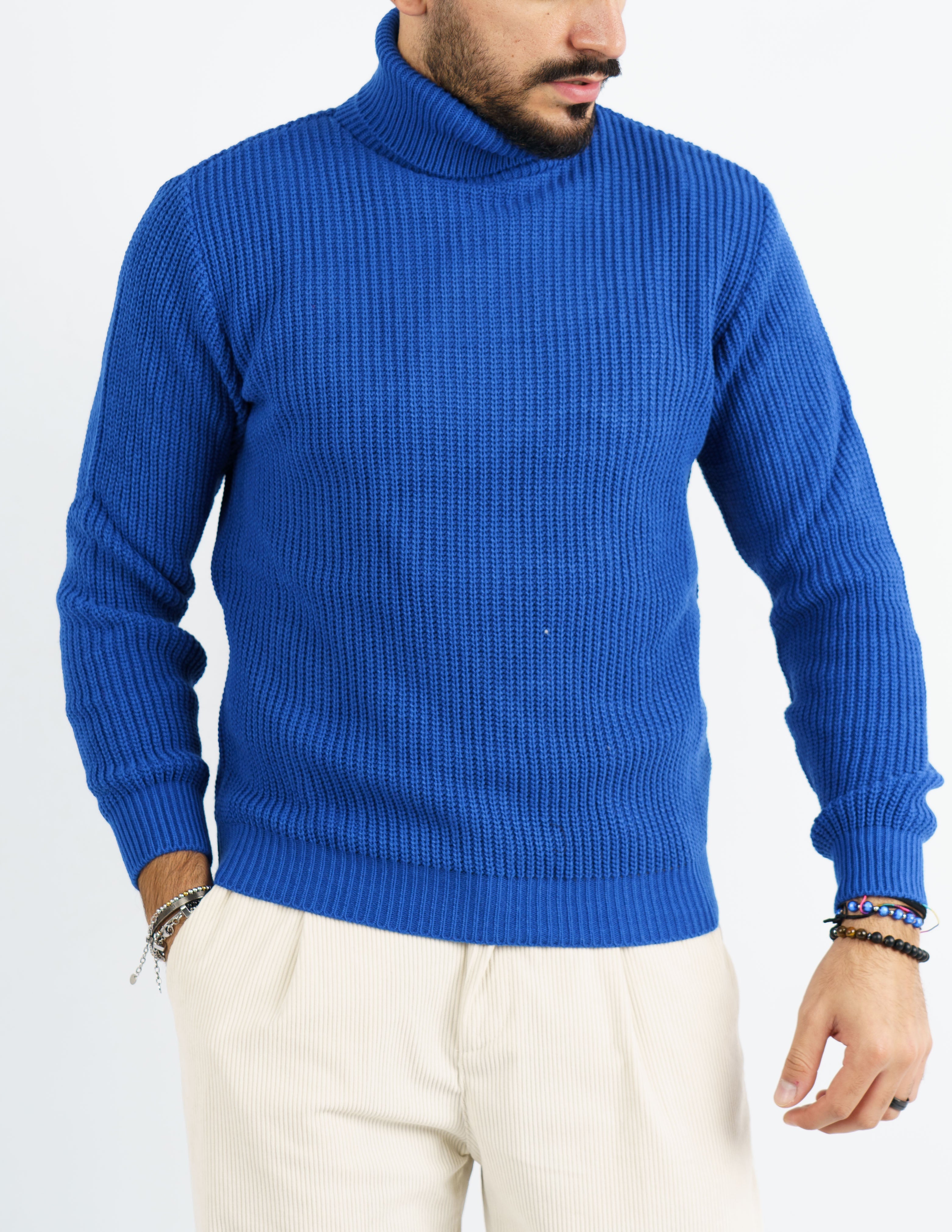 maglione dolcevita in misto lana pesante