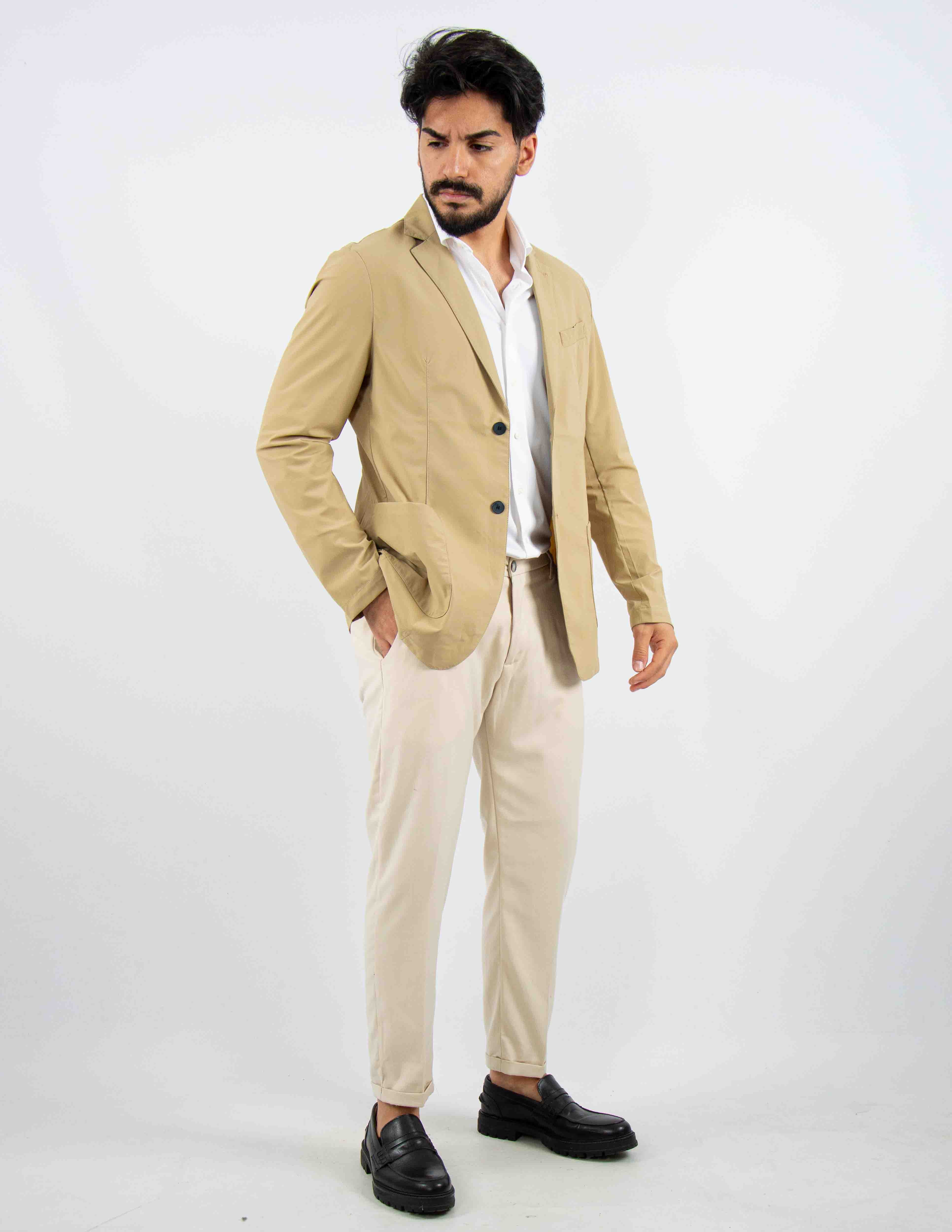 GIACCA UOMO MONOPETTO EXTRA LIGHT "NO STIRO"