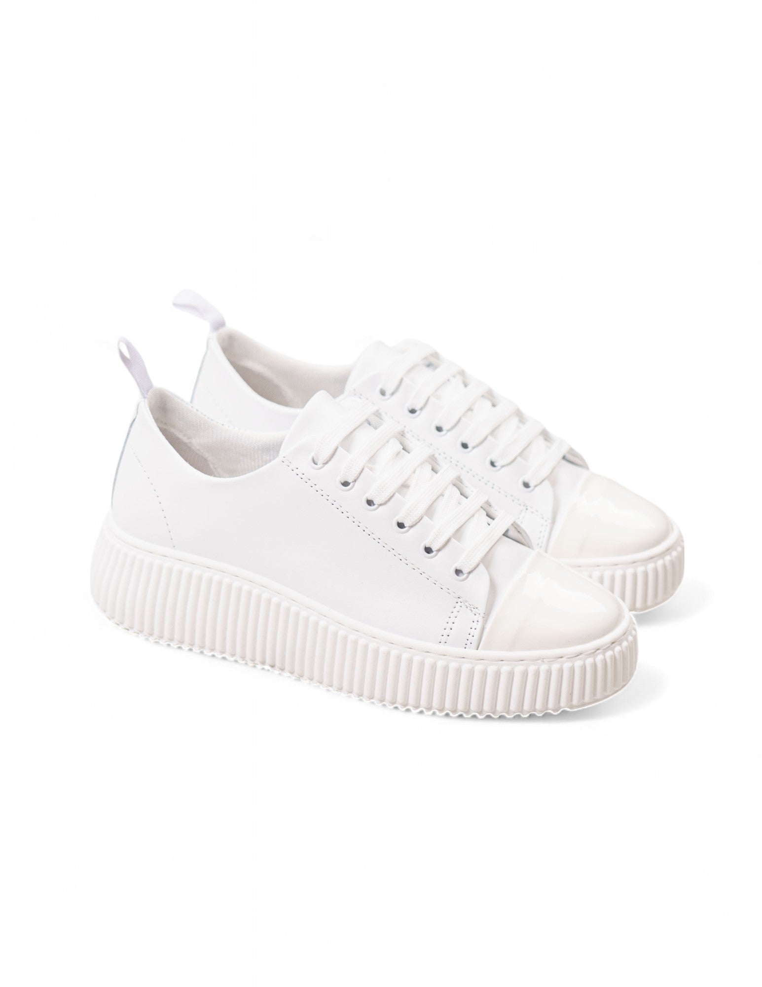 sneakers in pelle con fondo alto