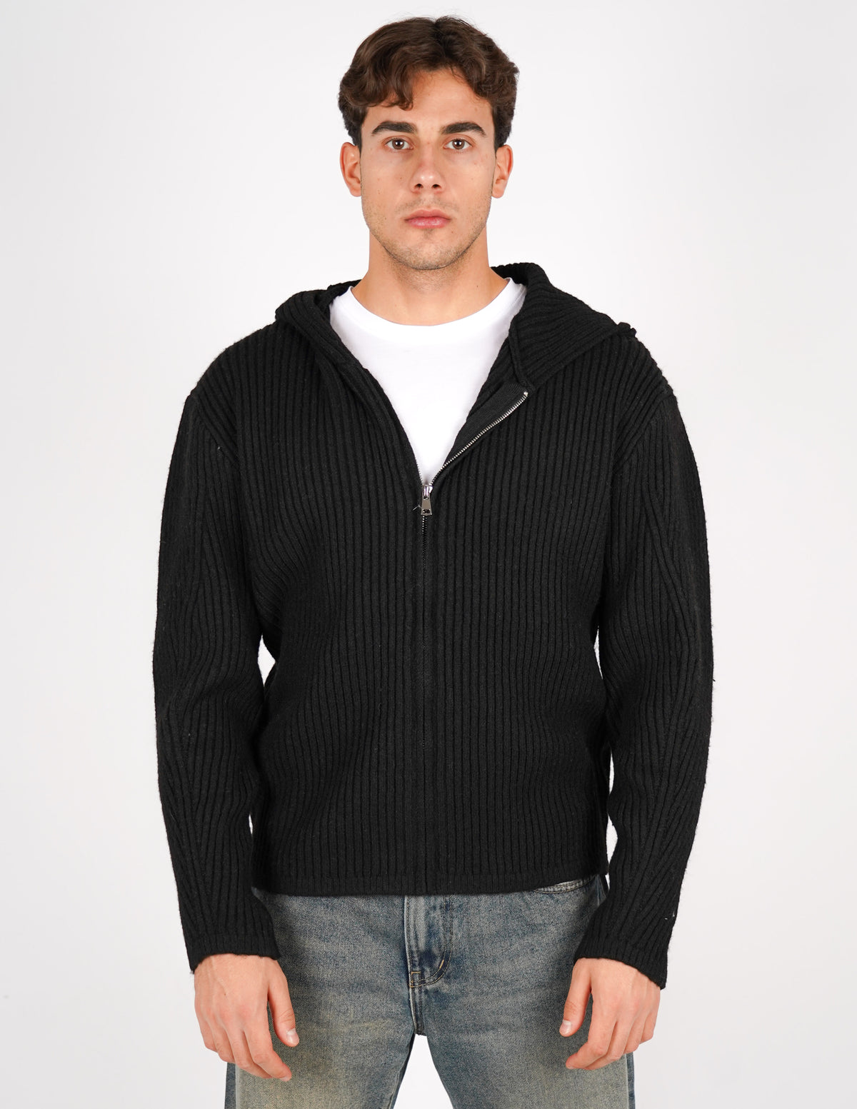 MAGLIA A COSTE CON CAPUCCIO