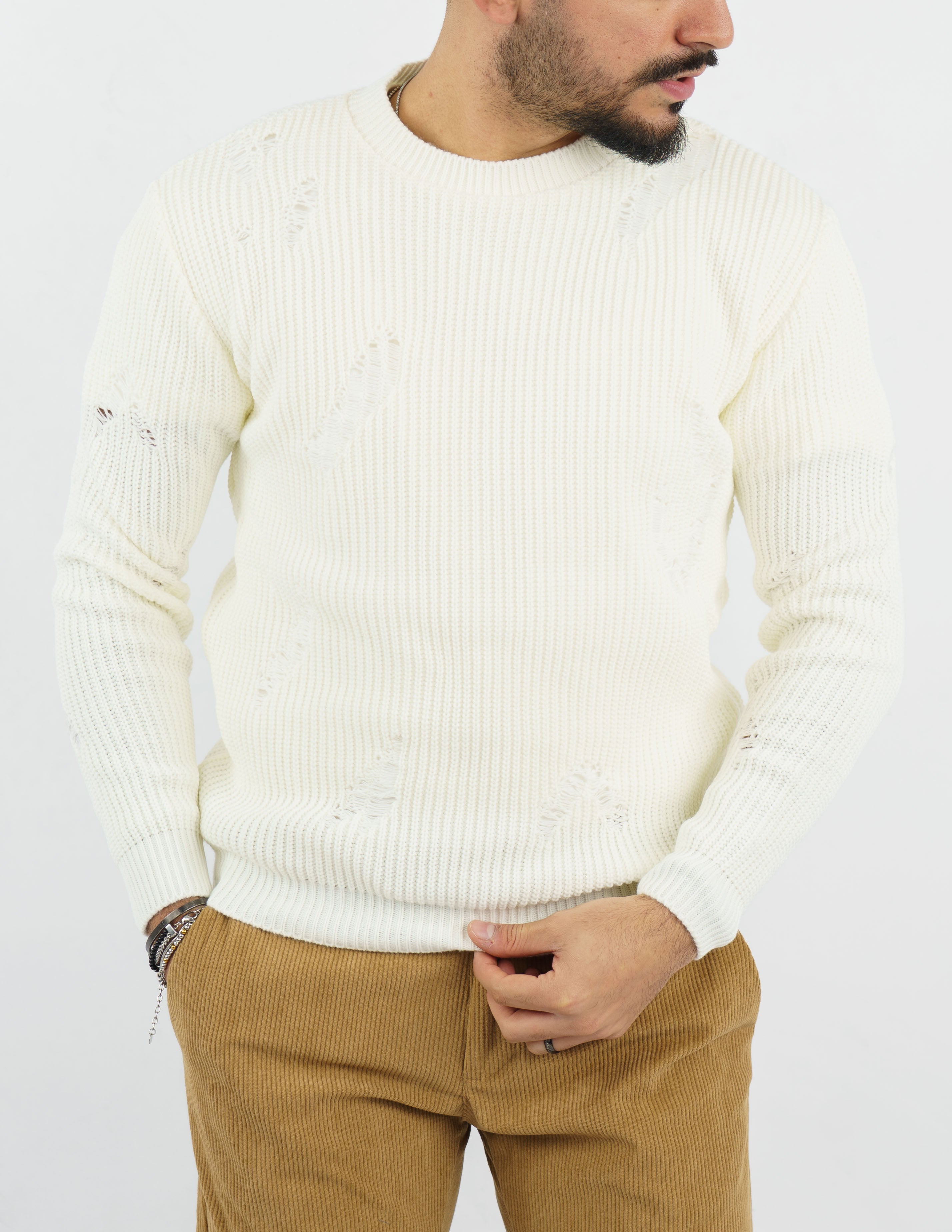 maglione uomo girocollo strutturato con rotture