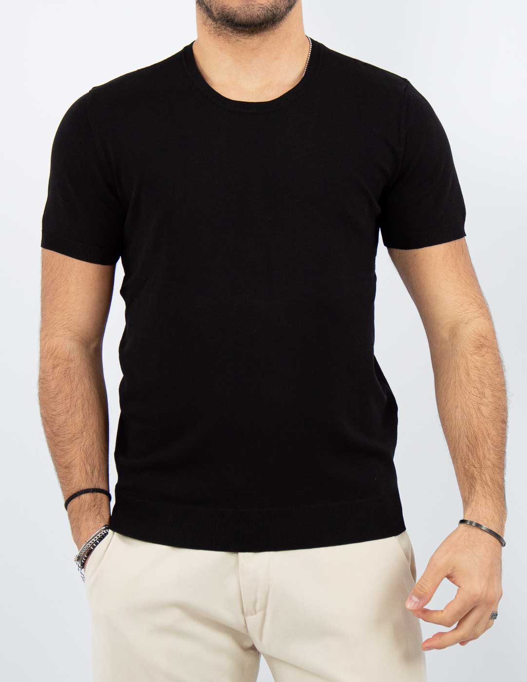 t-shirt girocollo in maglia leggera