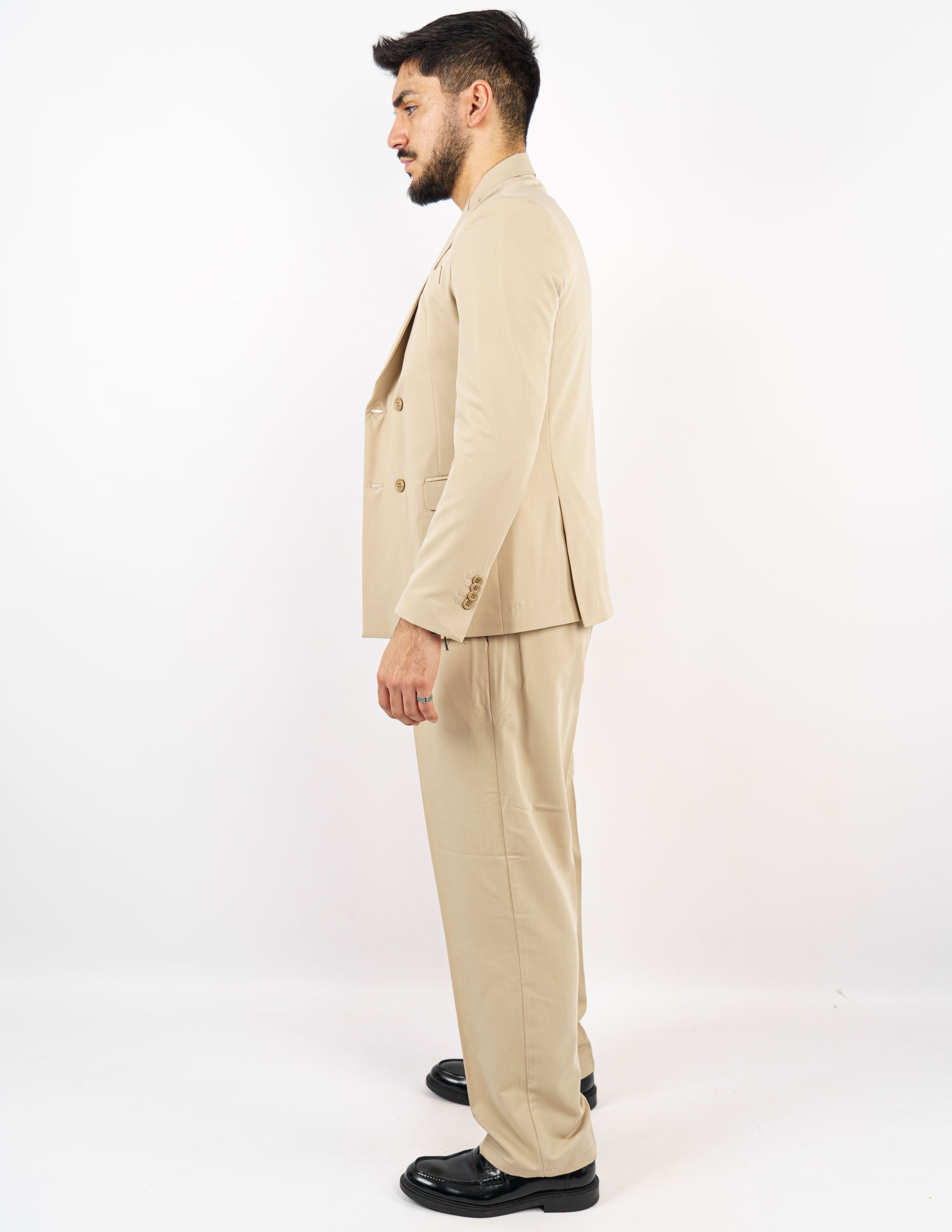 abito doppiopetto con pantalone fondo largo