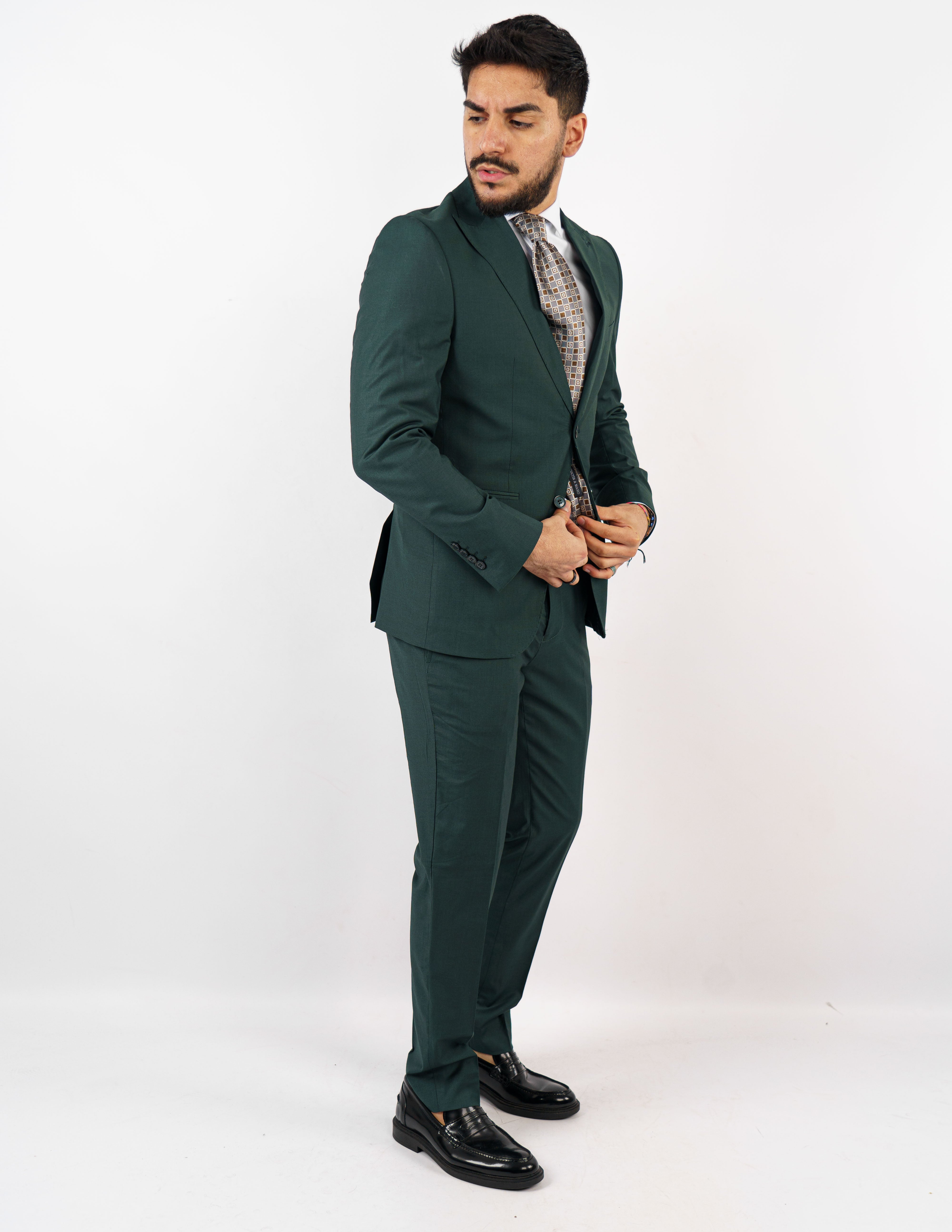 abito monopetto elegante slim