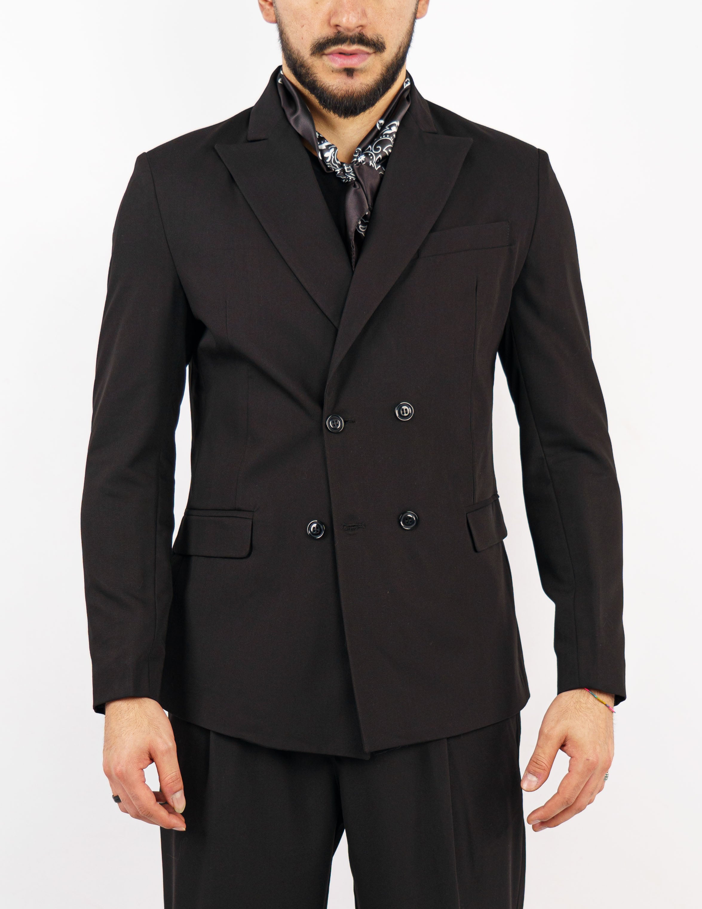 abito doppiopetto con pantalone fondo largo