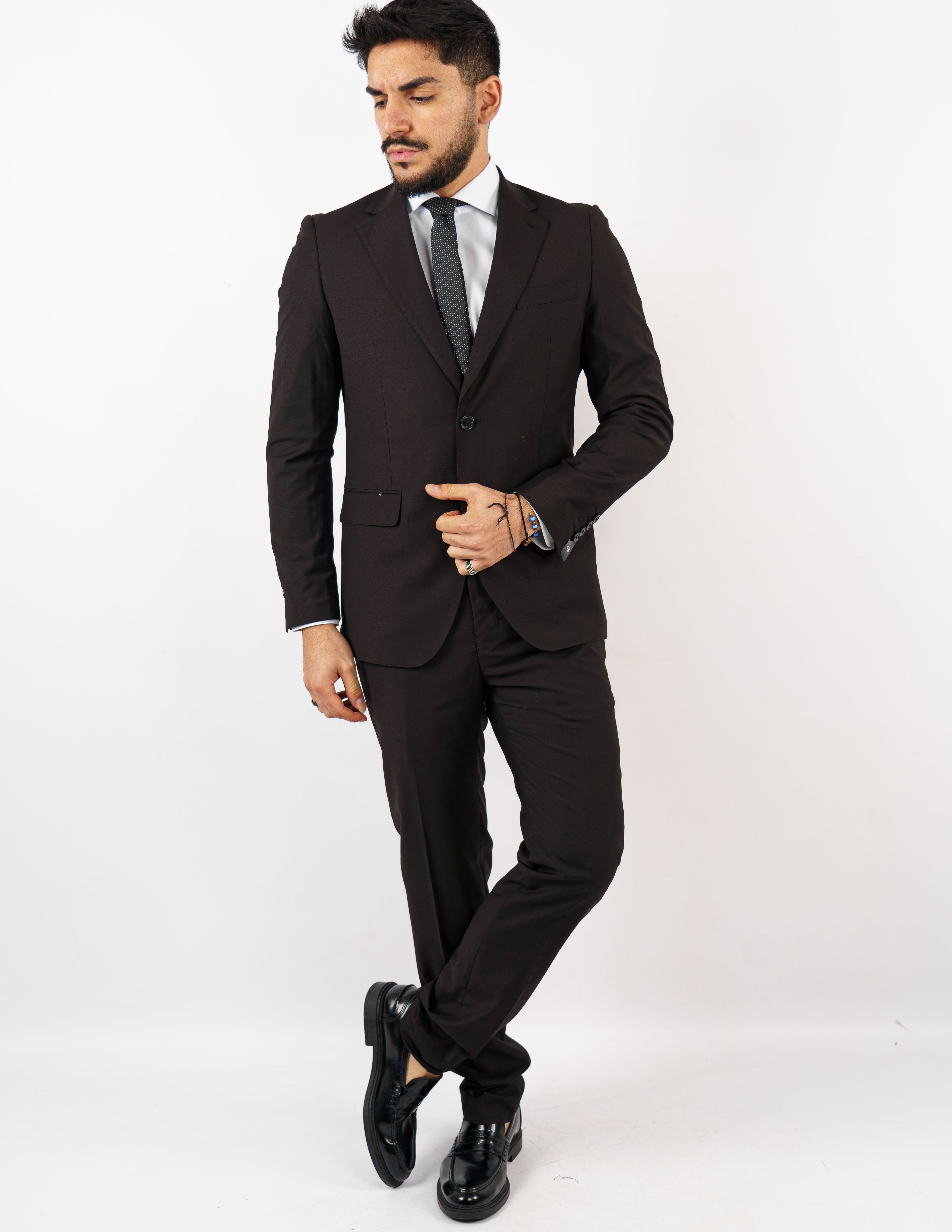 abito monopetto elegante slim