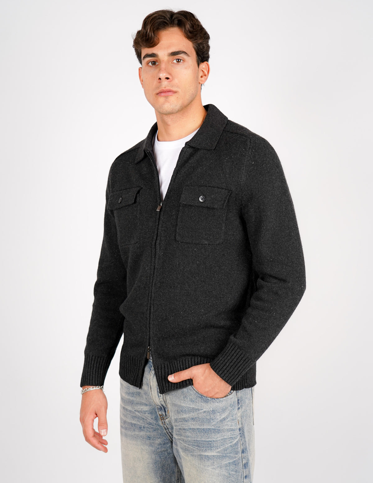 cardigan in maglia con tasche