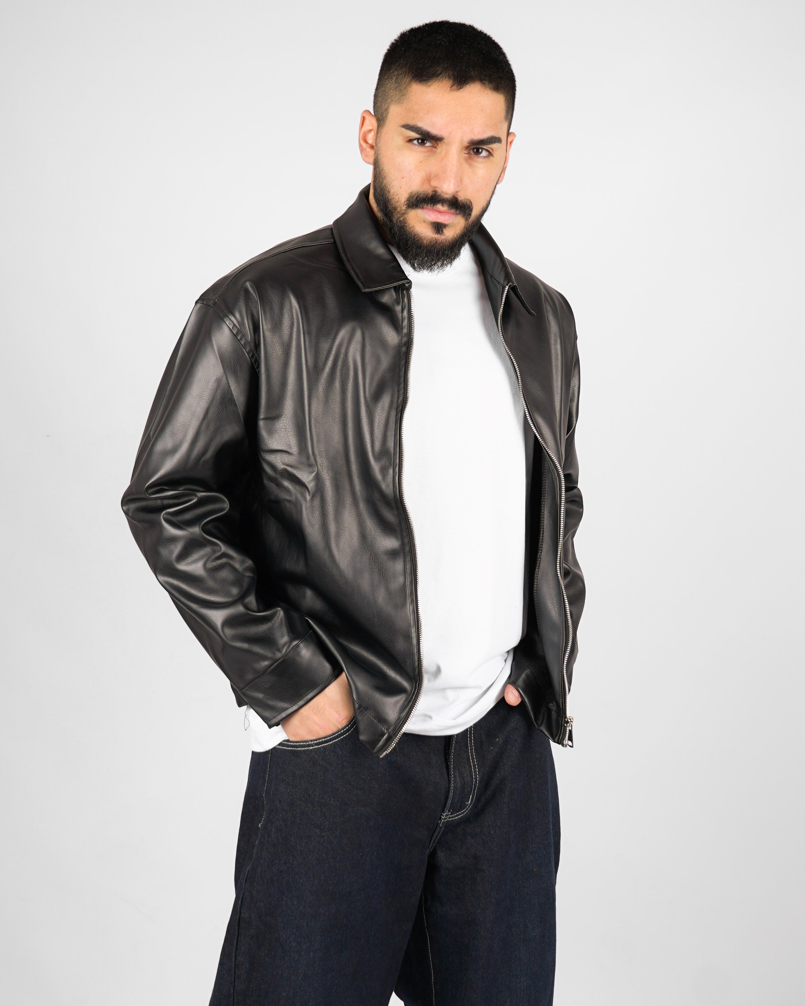 GIUBBINO IN ECOPELLE CON ZIP