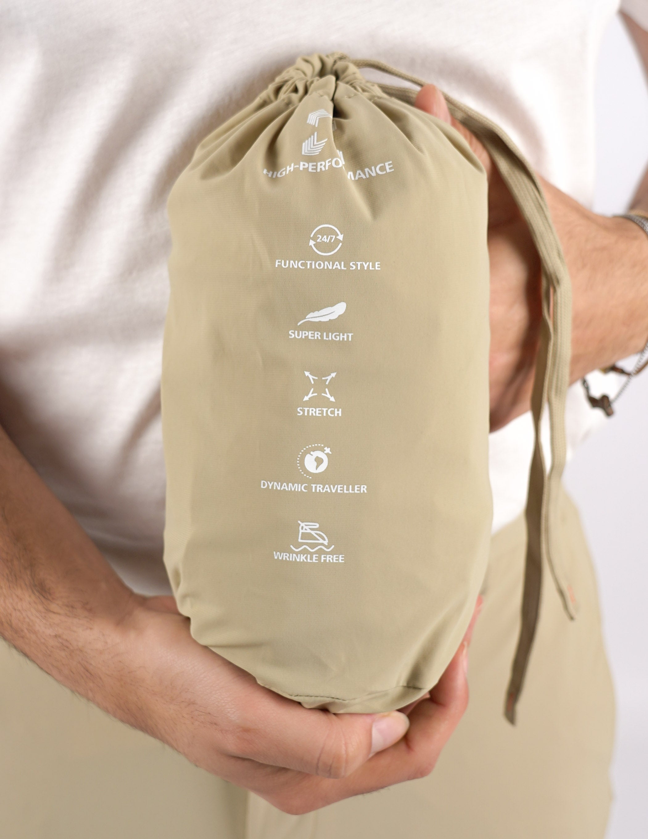 ABITO UOMO MONOPETTO EXTRA LIGHT "NO STIRO"