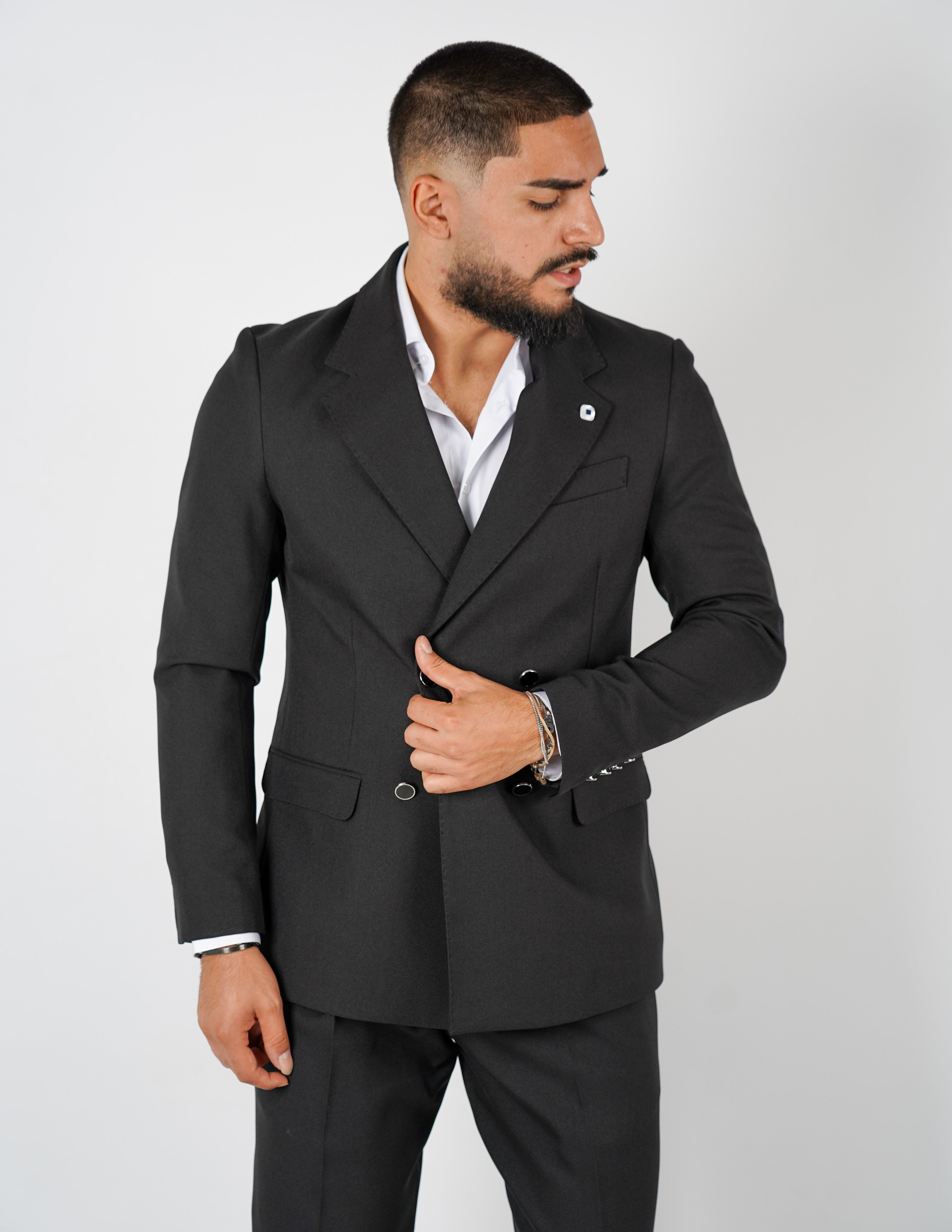 ABITO DOPPIOPETTO CON PANTALONE BAGGY