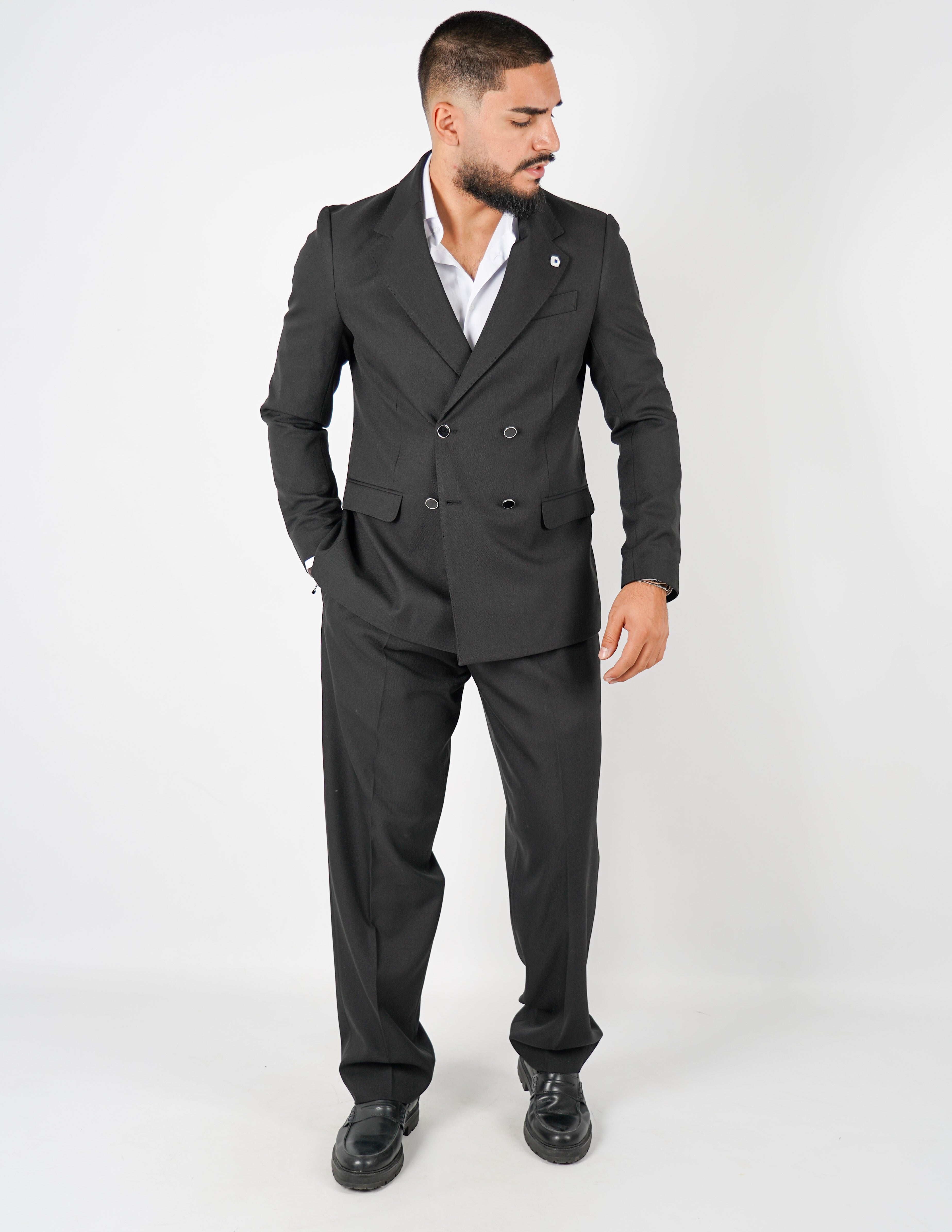 ABITO DOPPIOPETTO CON PANTALONE BAGGY