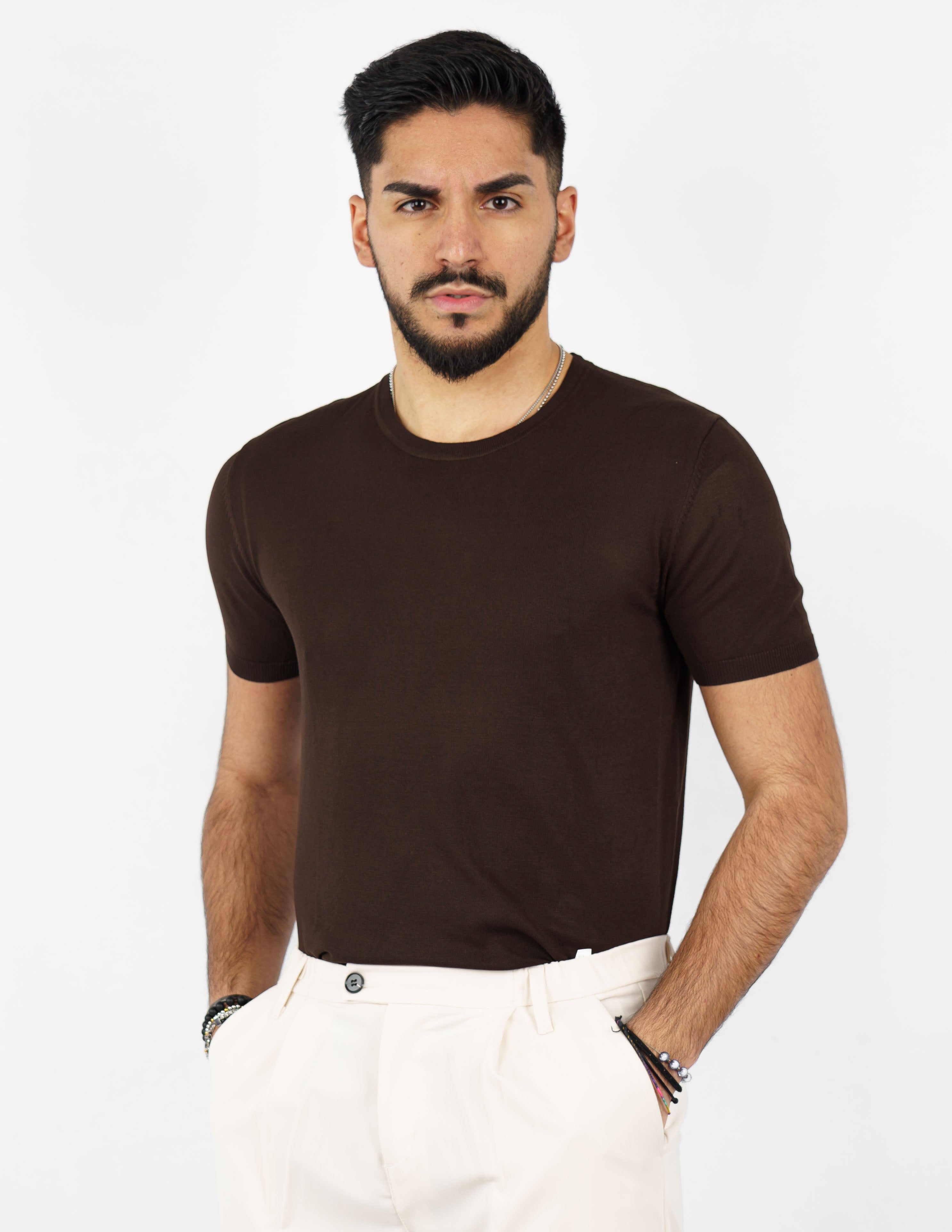 t-shirt girocollo in maglia leggera