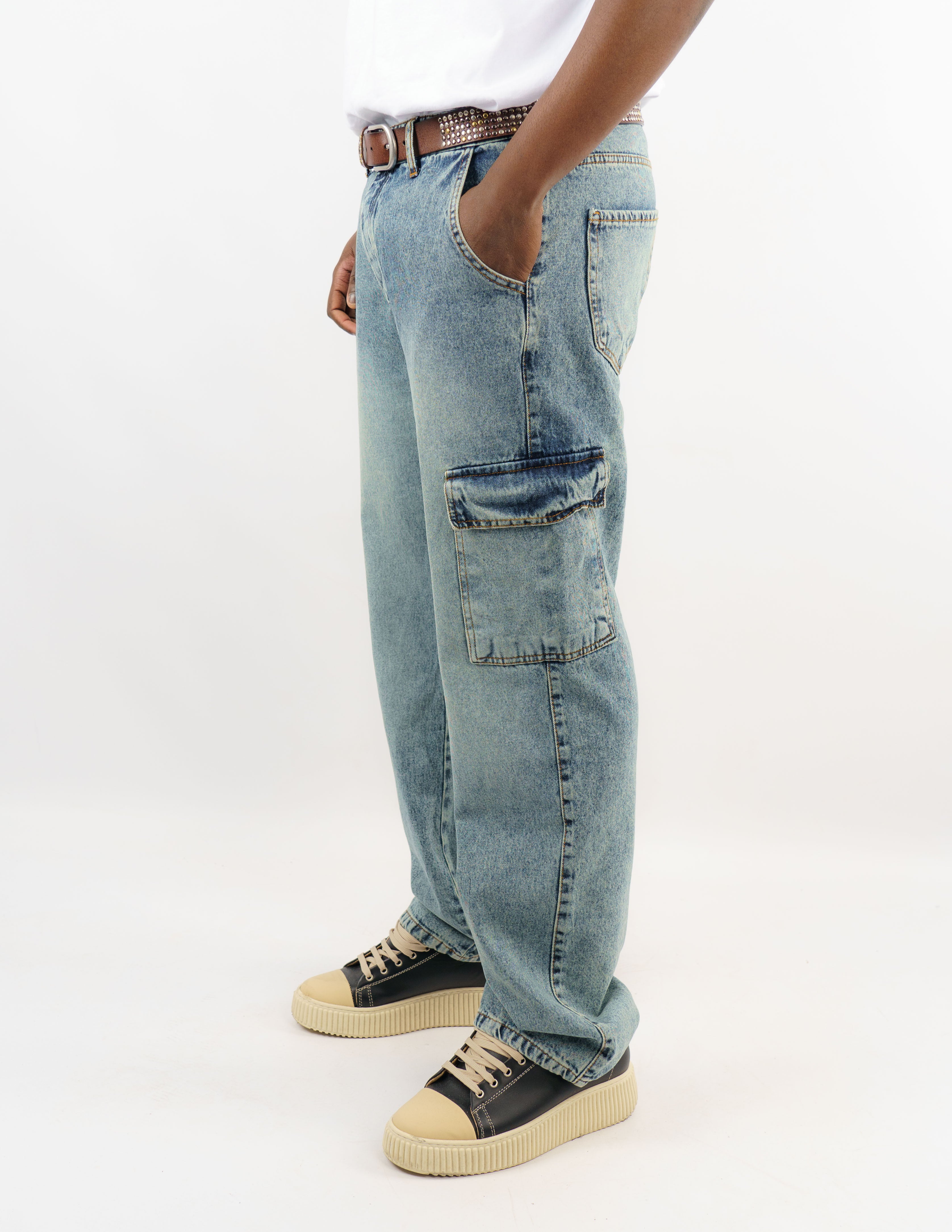 jeans baggy effetto sabbia con tasconi