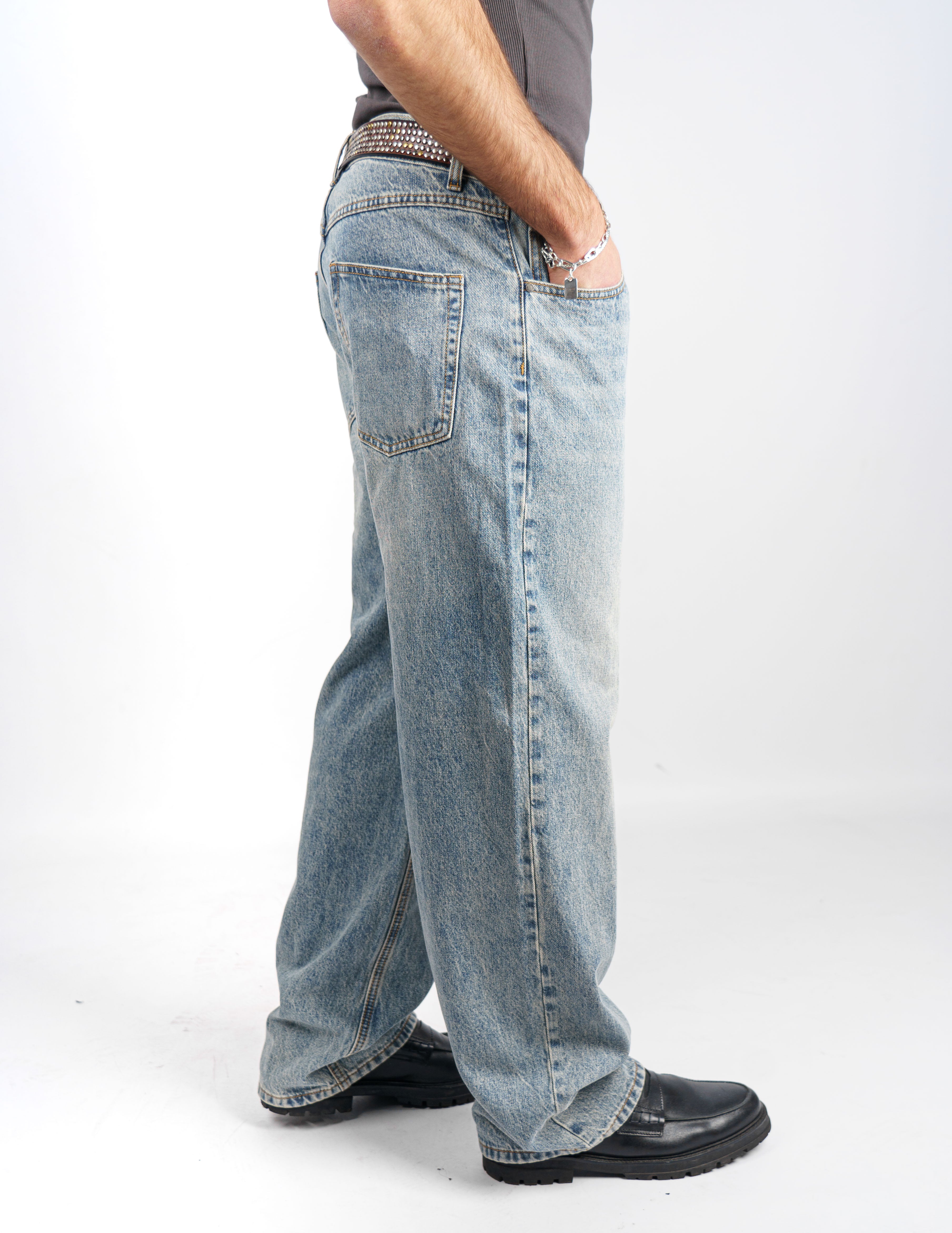 jeans baggy effetto sabbia