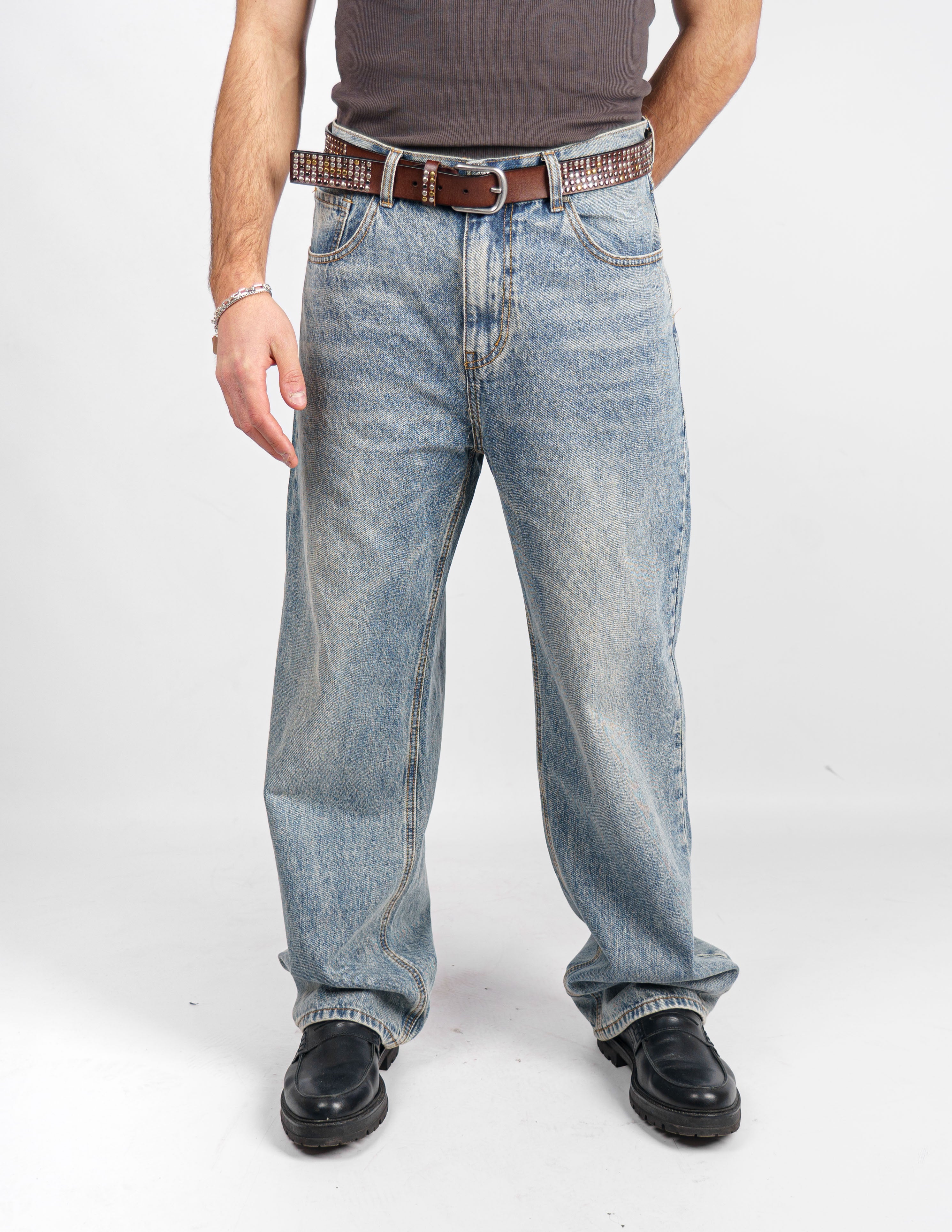 jeans baggy effetto sabbia