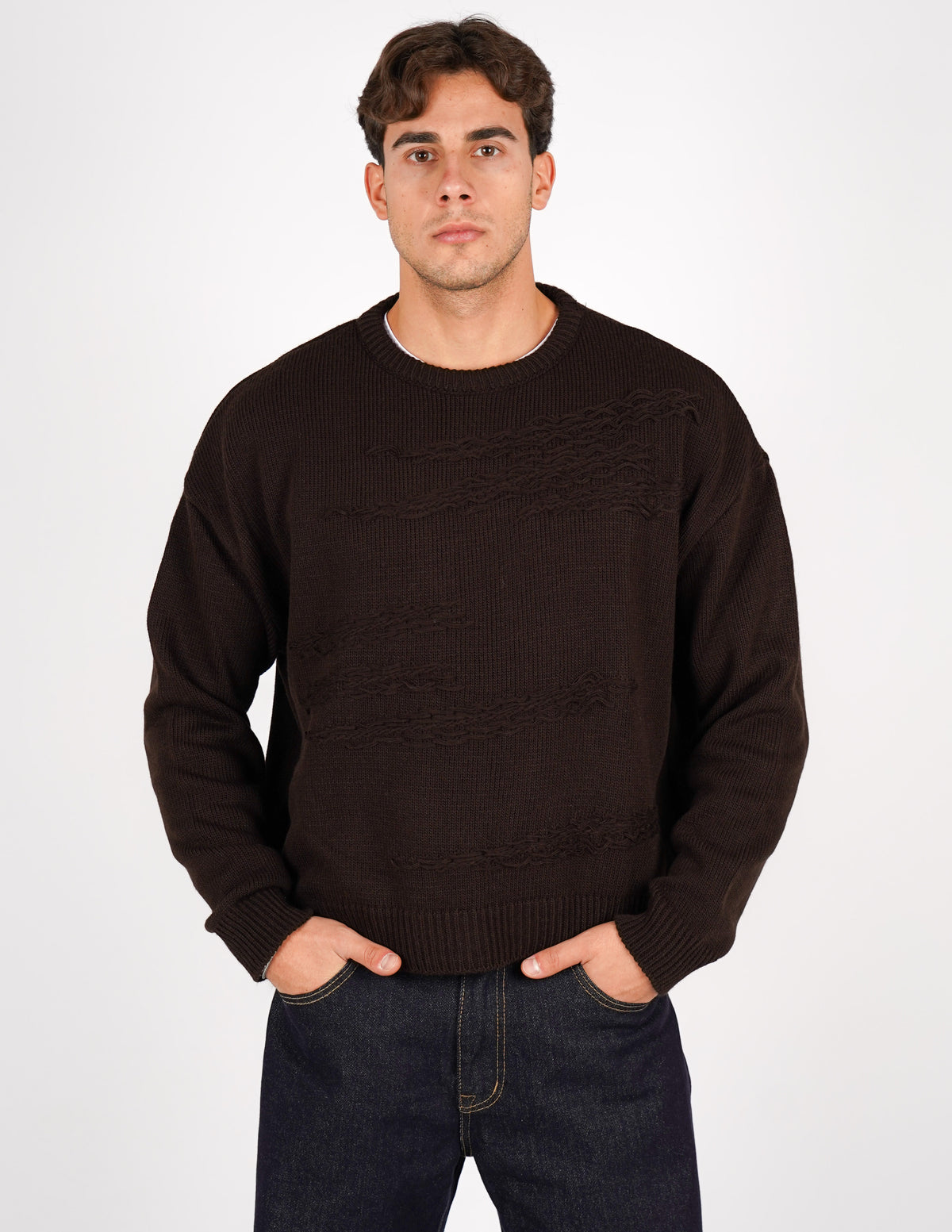 maglione crop con abrasioni