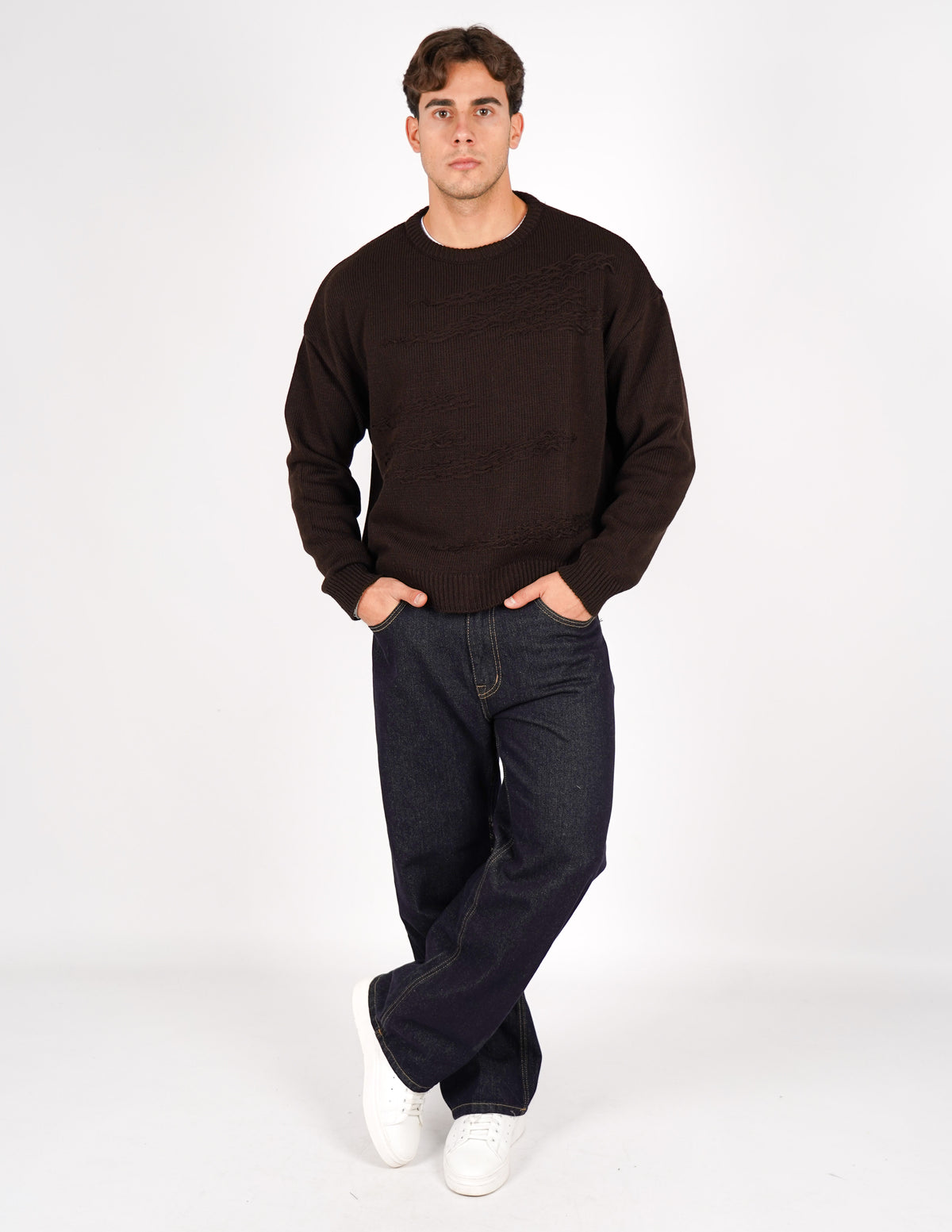 maglione crop con abrasioni