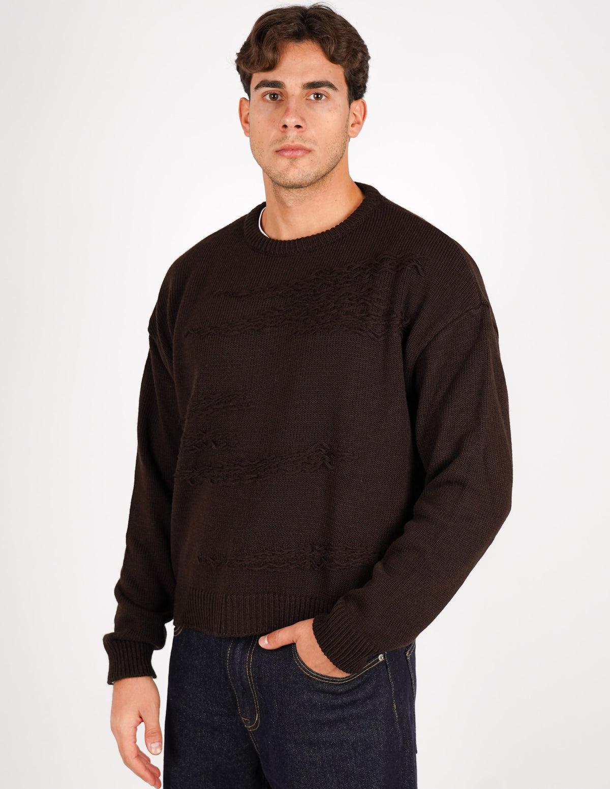 maglione crop con abrasioni