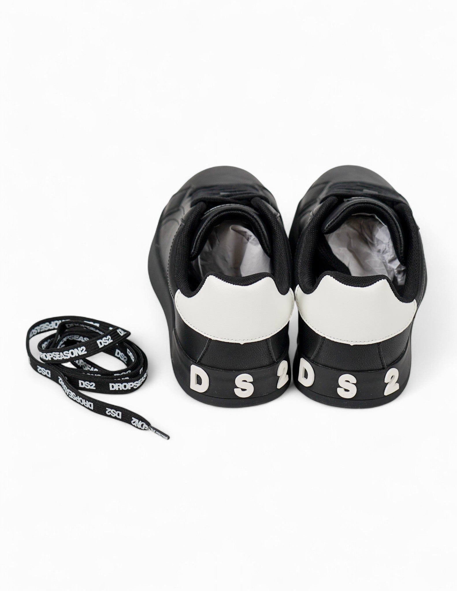 SNEAKERS DS2 LOGO IN  RILIEVO SUL RETRO