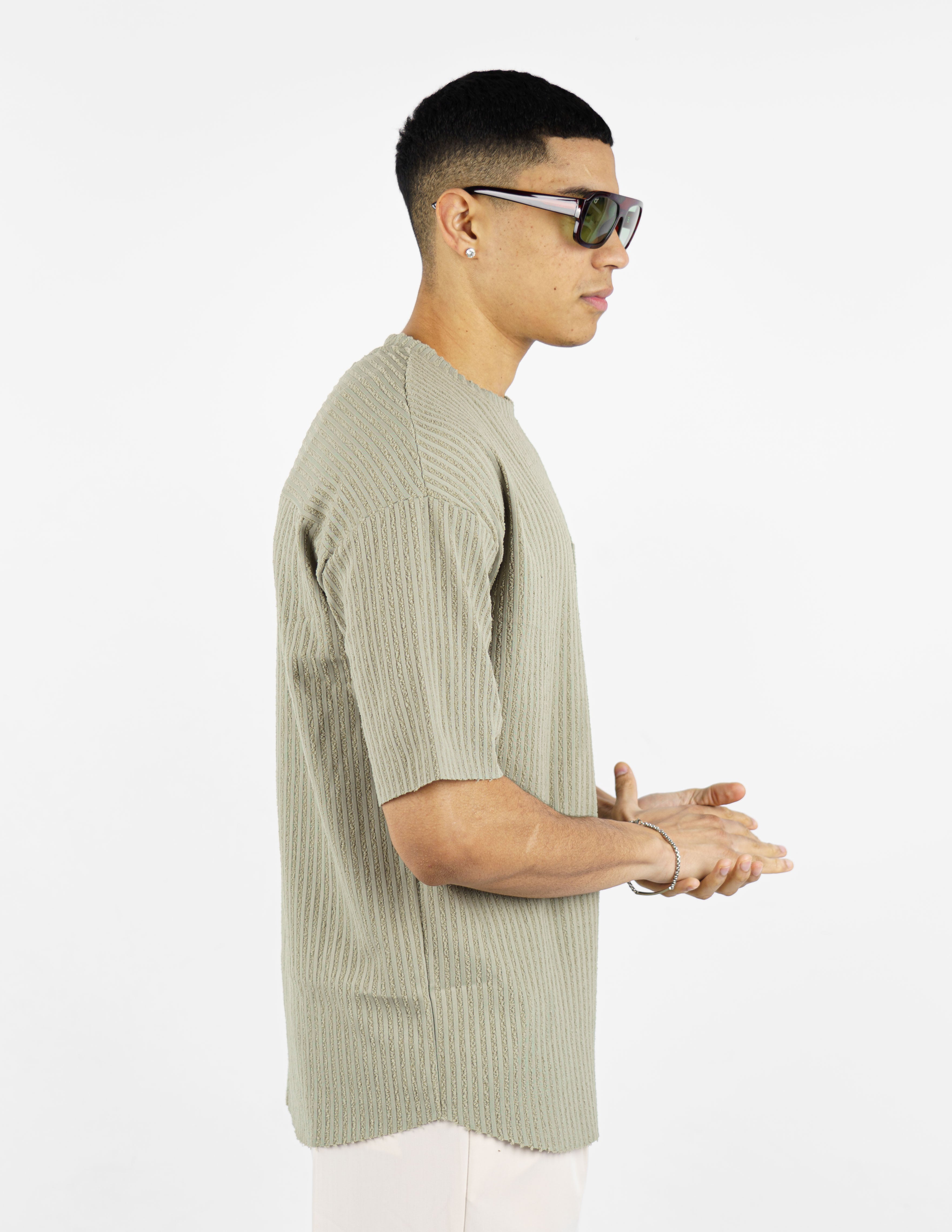 t-shirt girocollo strutturata rigata