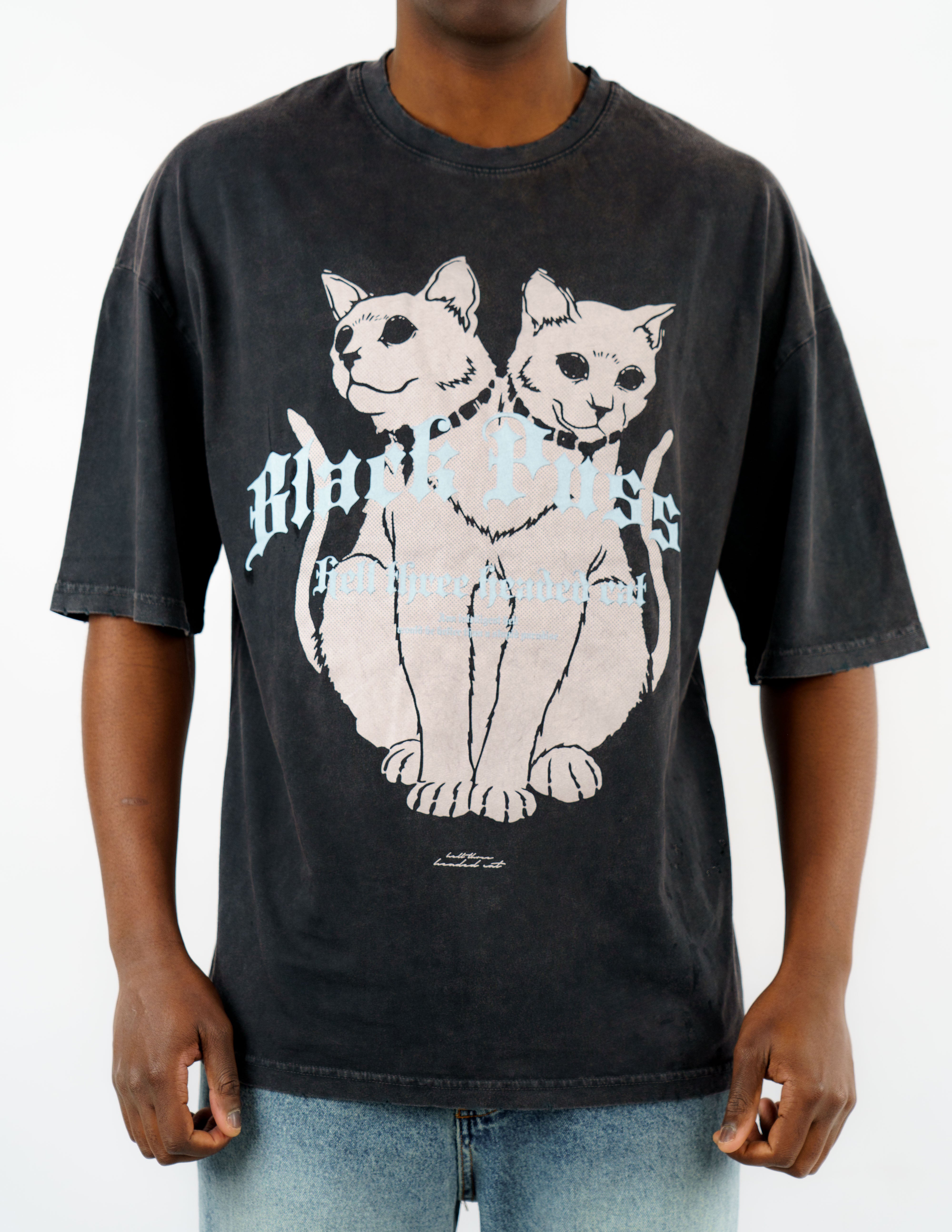 t-shirt slavata over con stampa