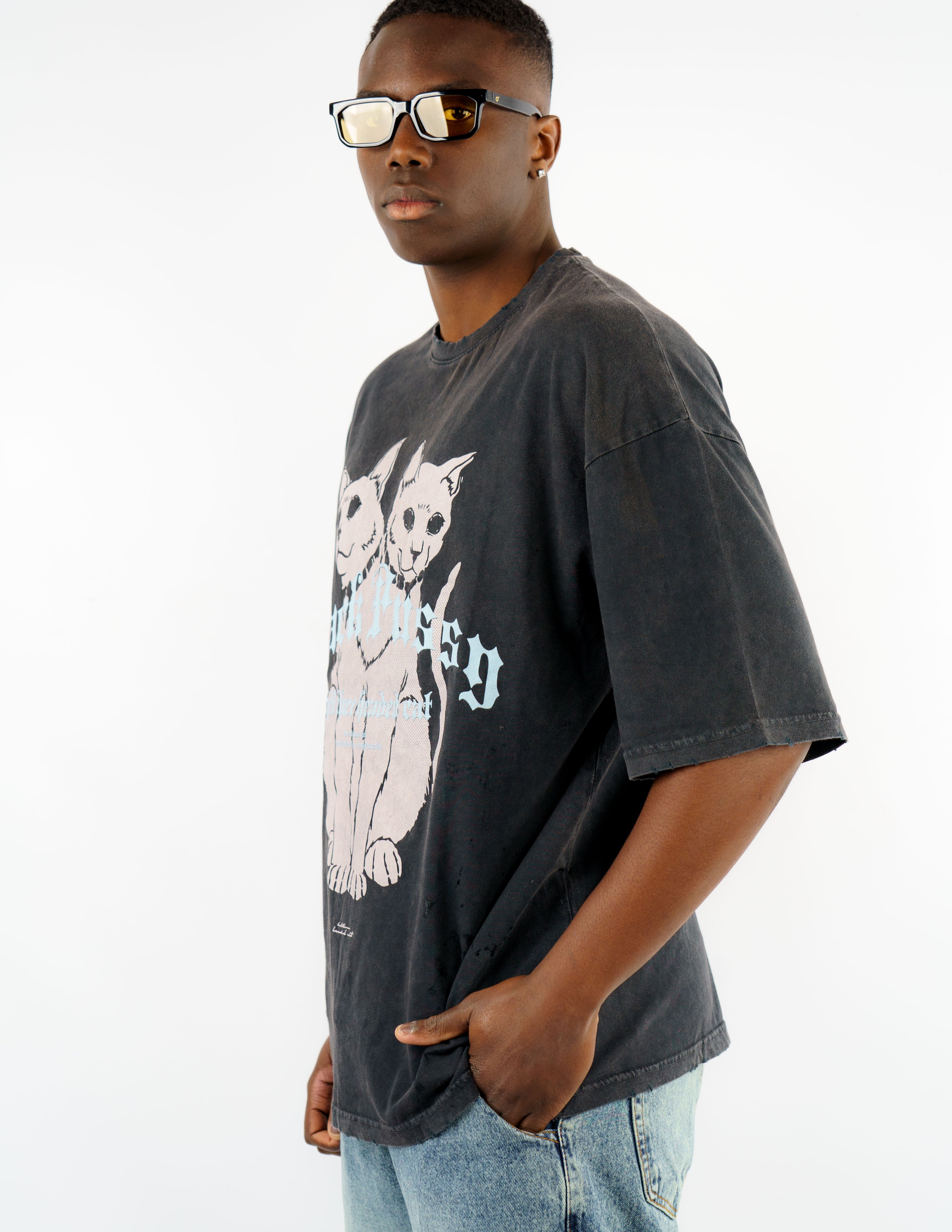t-shirt slavata over con stampa