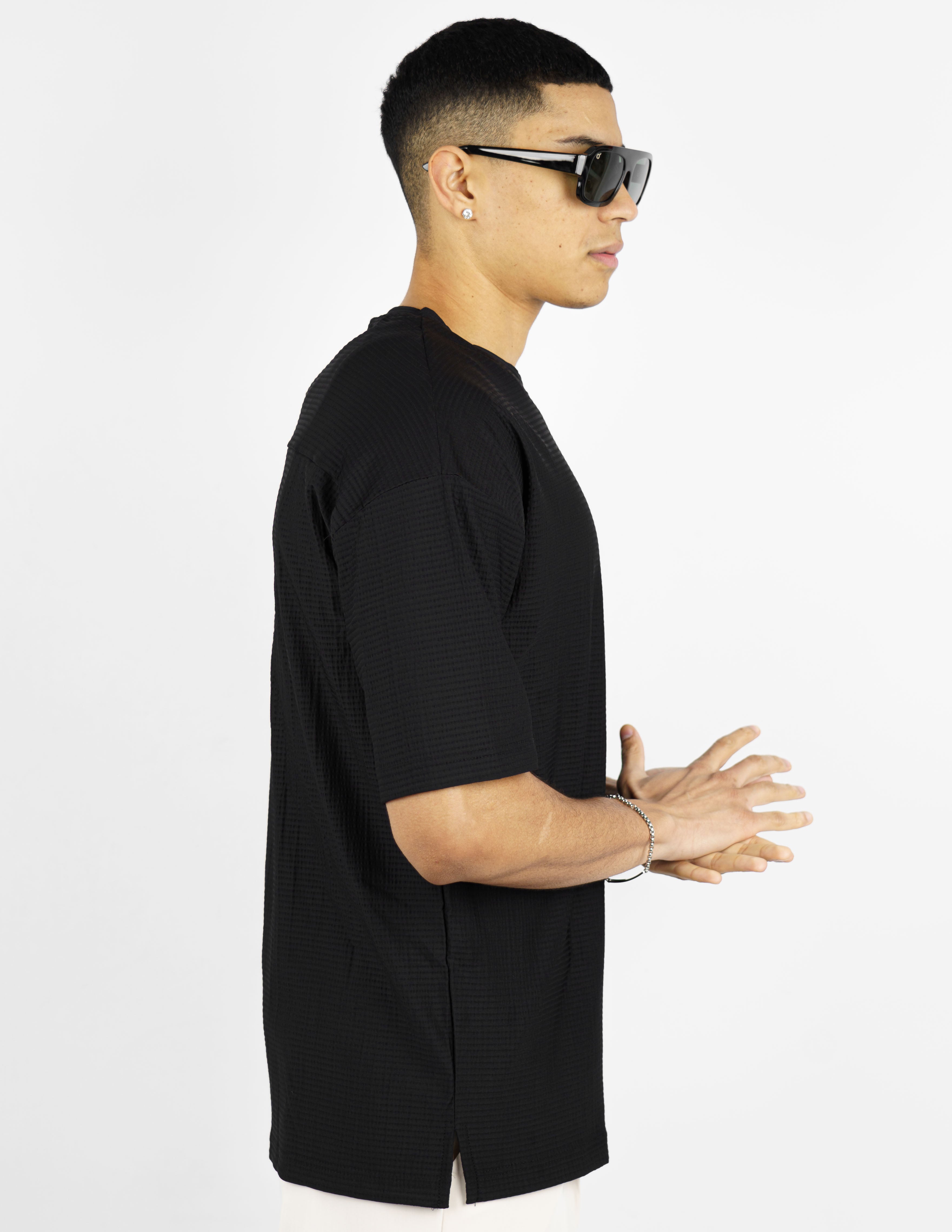 t-shirt strutturata con taschino semiover