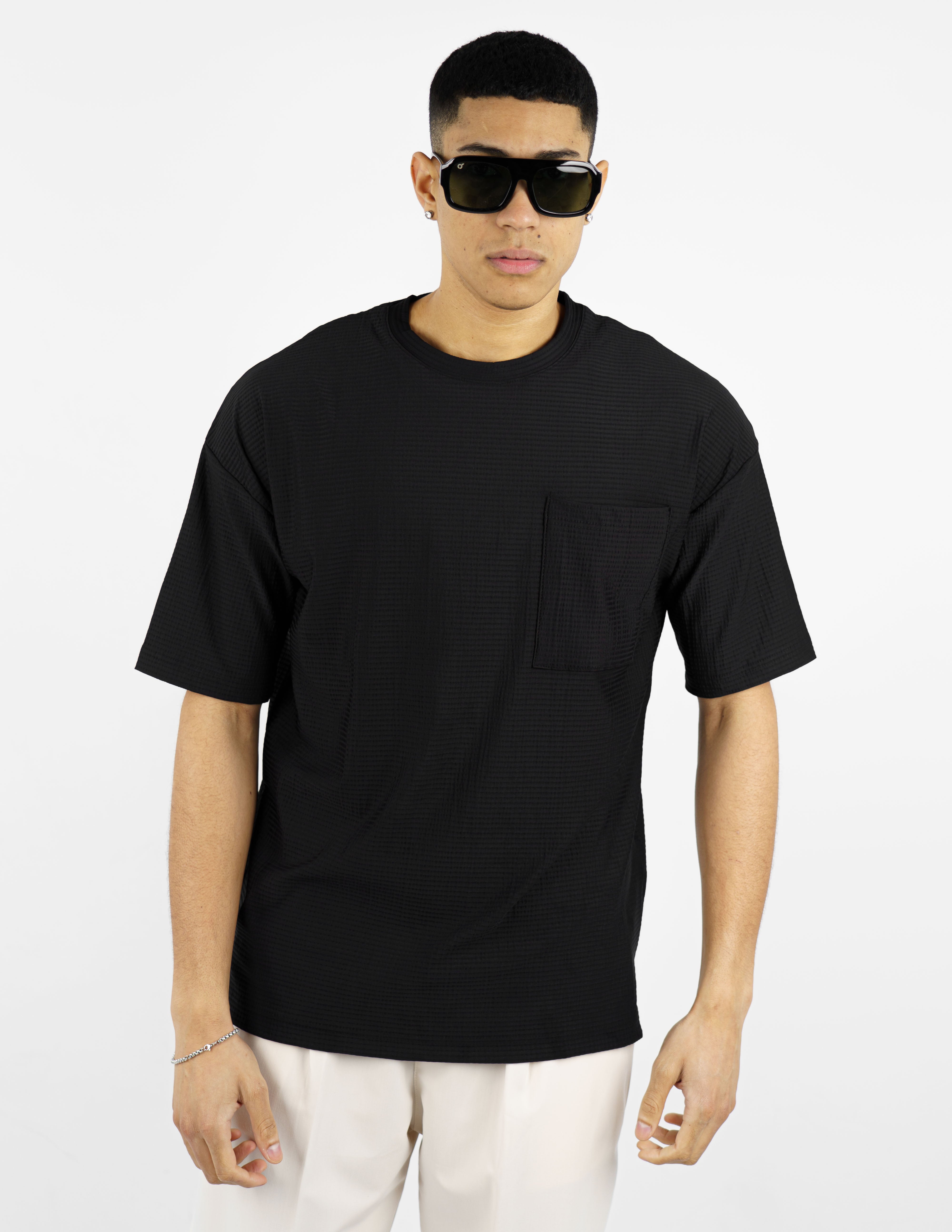 t-shirt strutturata con taschino semiover