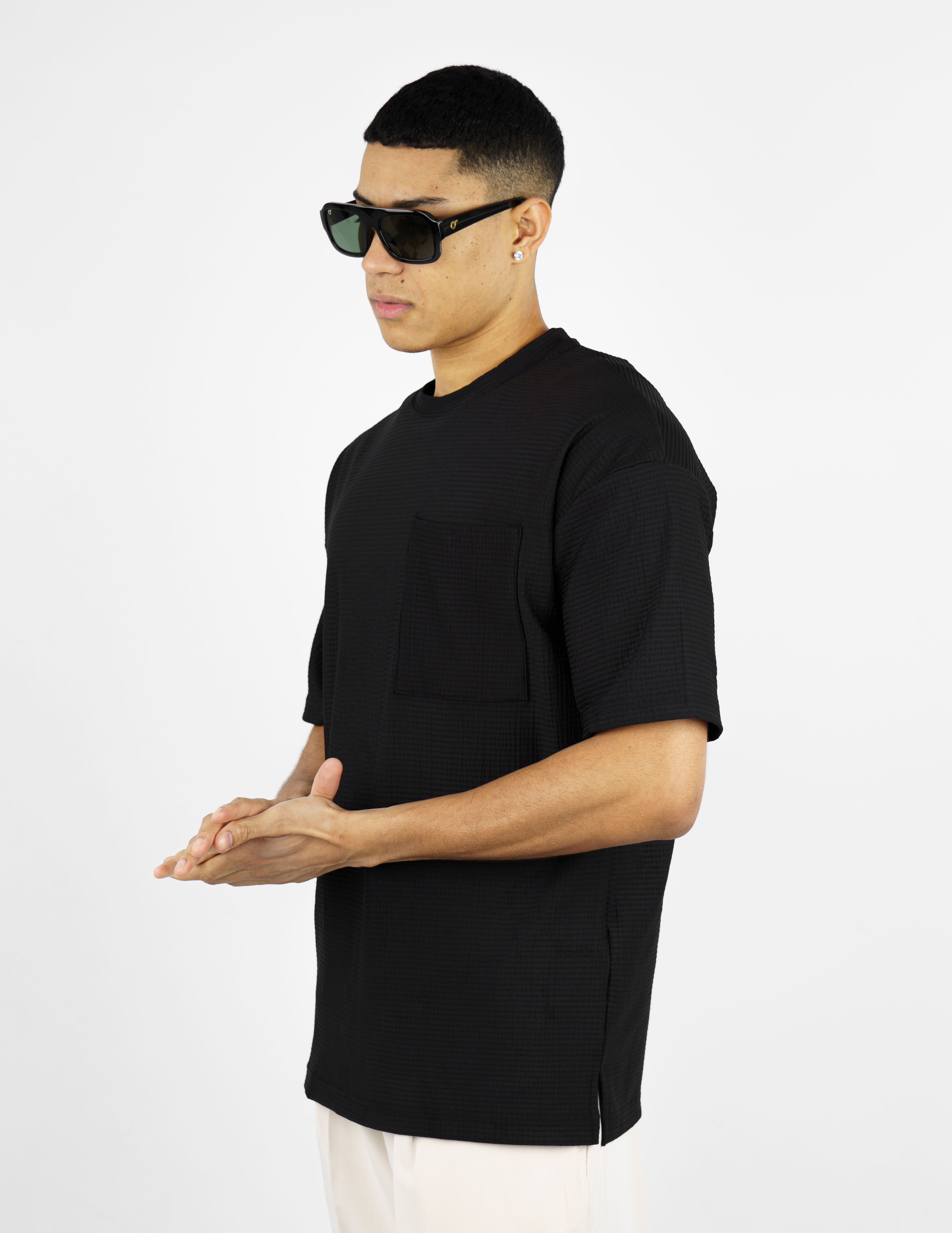 t-shirt strutturata con taschino semiover