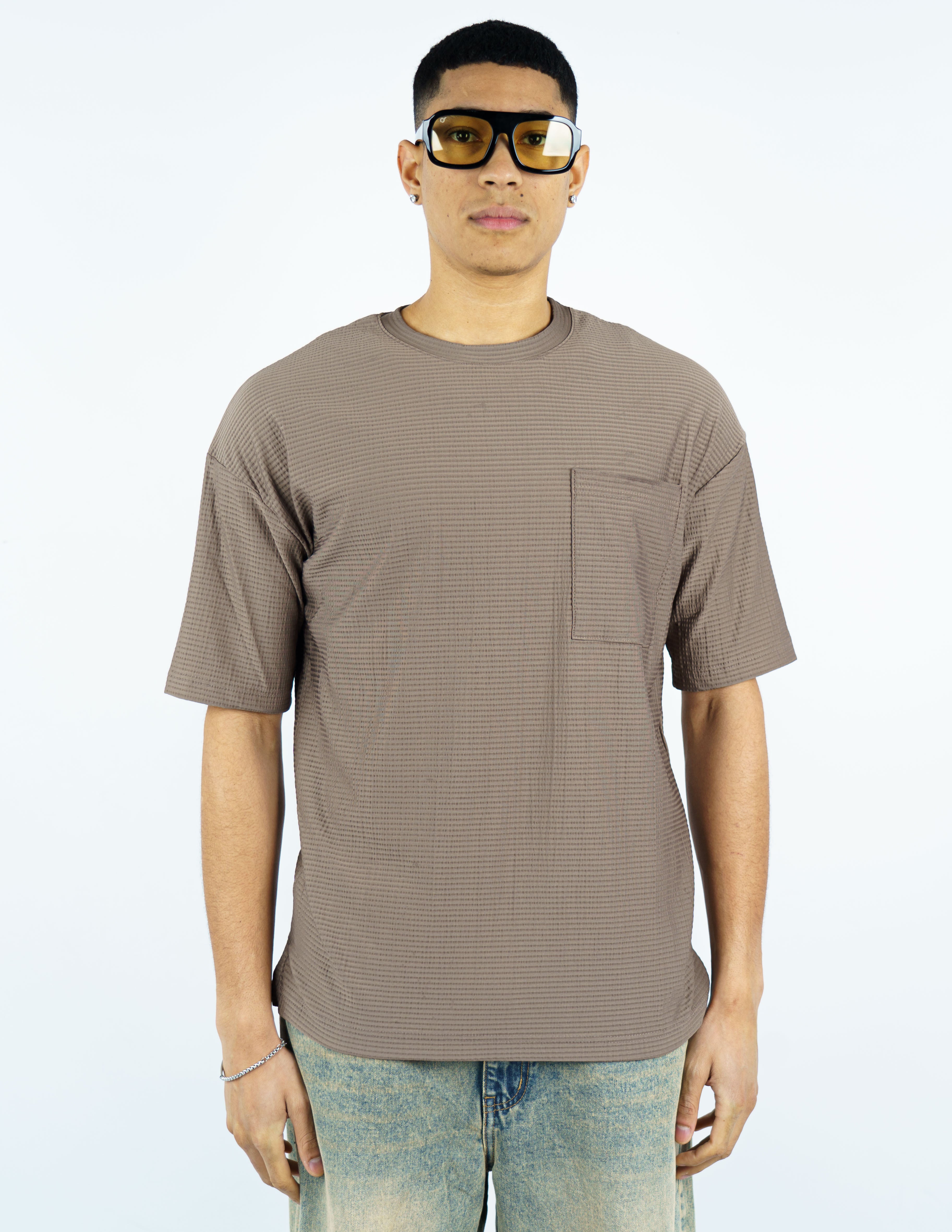 t-shirt strutturata con taschino semiover