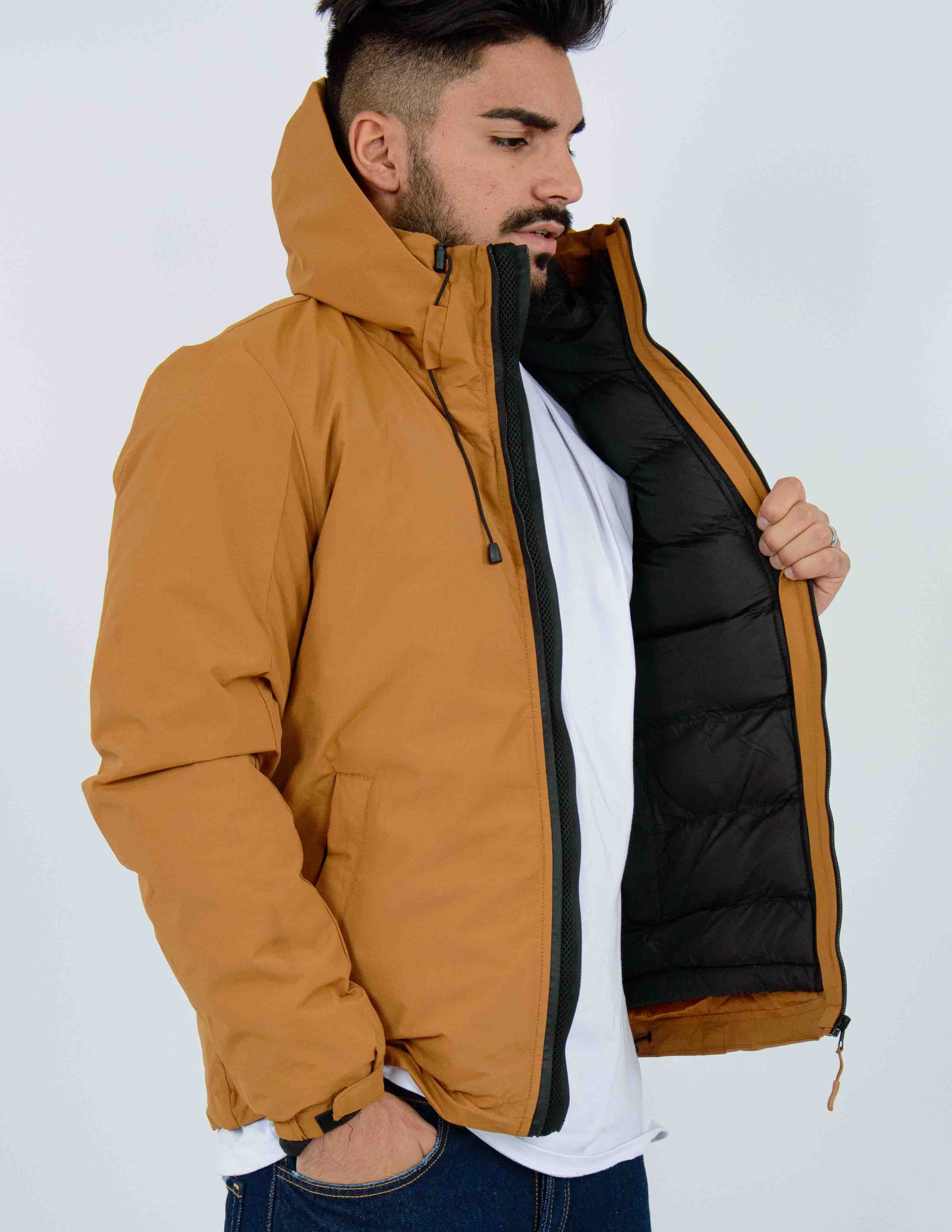 giubbino uomo in tessuto tecnico imbottito